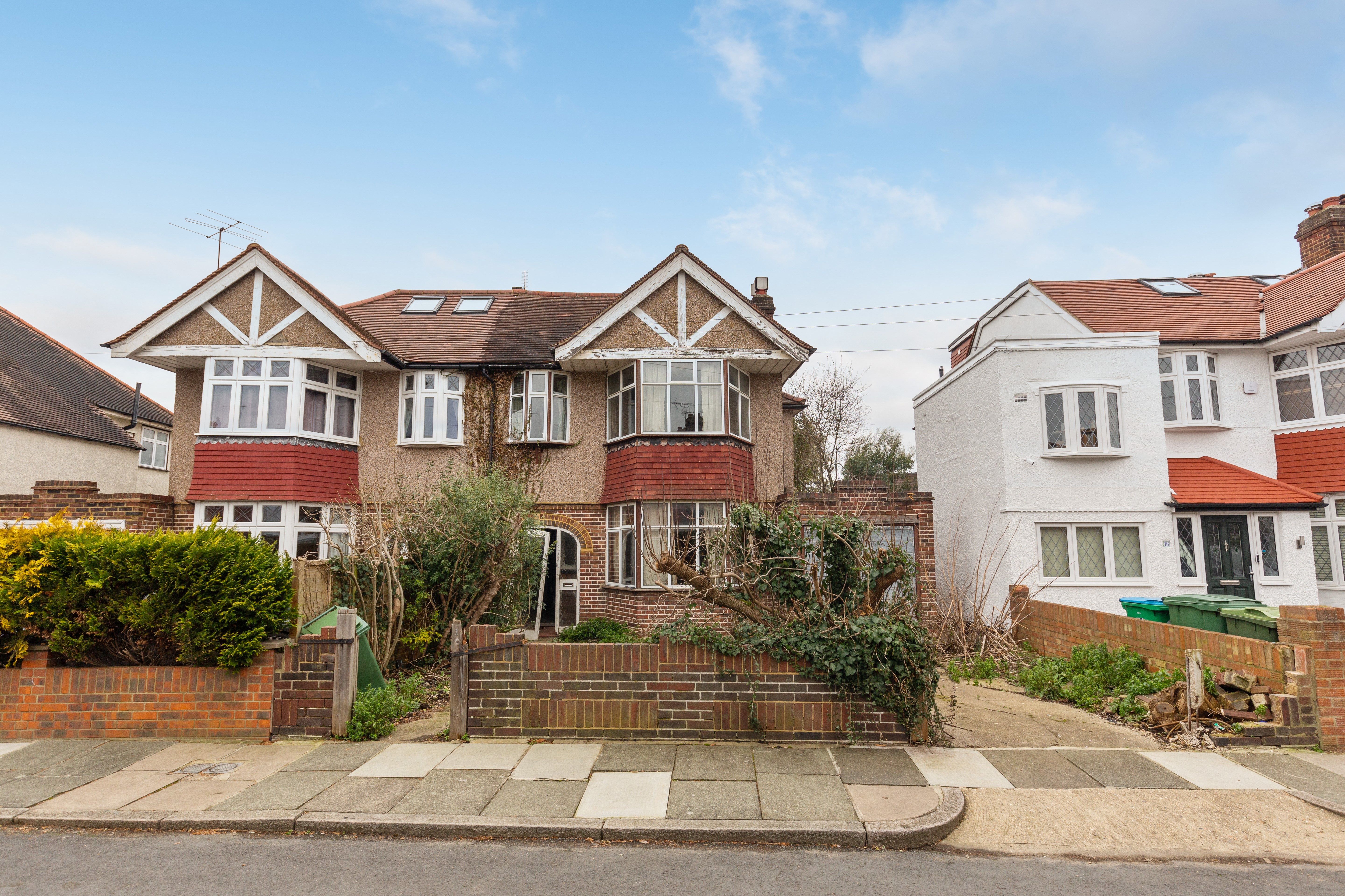 18 Blandford Avenue, Twickenham, Middlesex, TW2 6HS