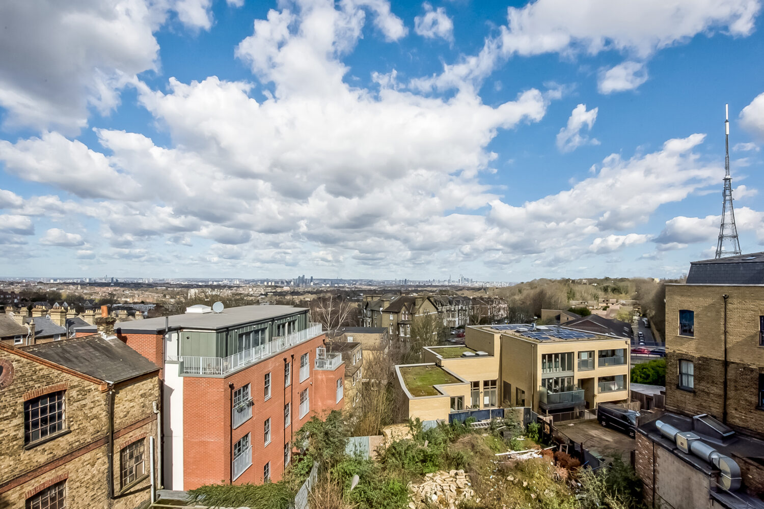 Flat 4, 77 Westow Hill, London SE19 1TX