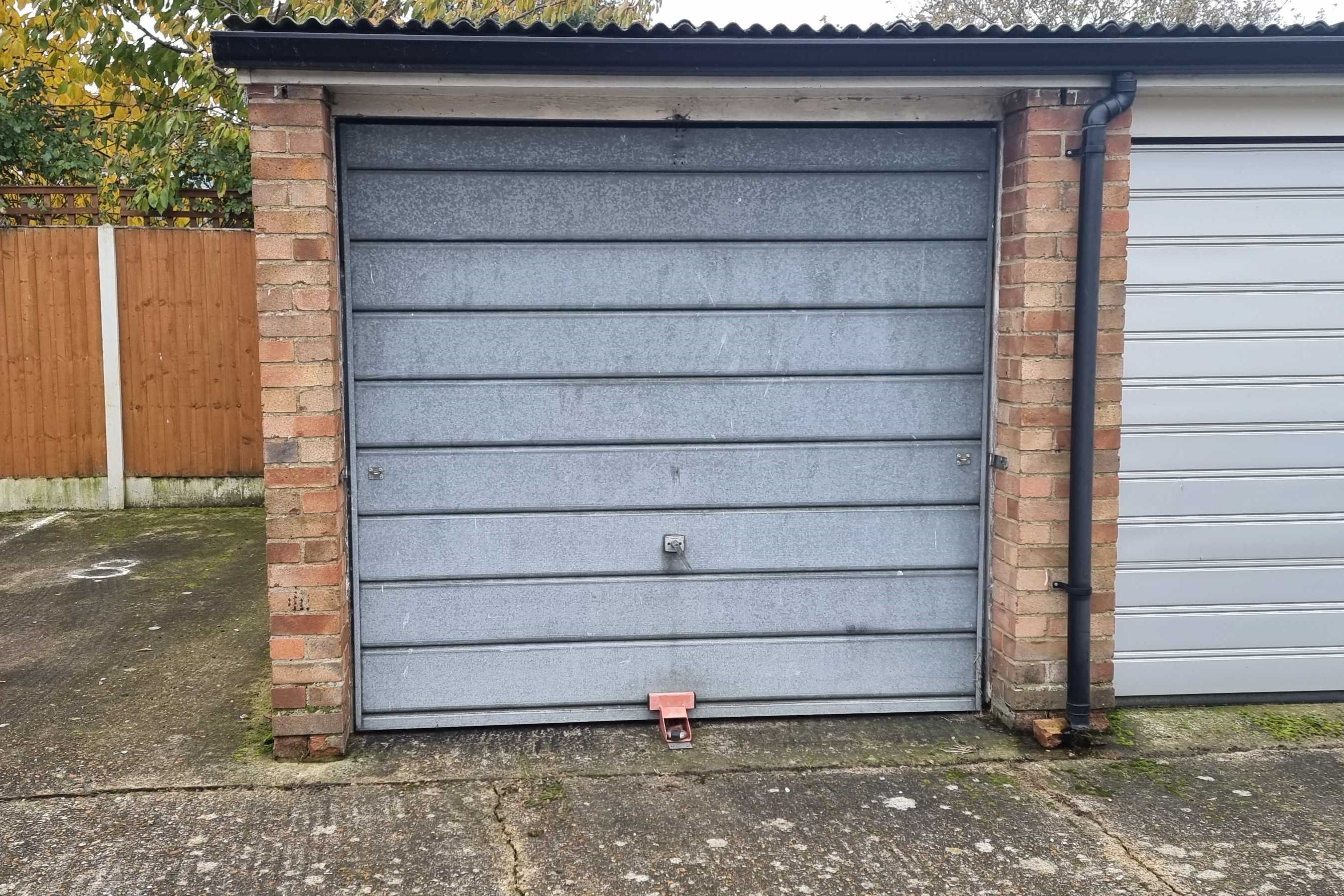 458 Staines Road West, Ashford, TW15 1RZ