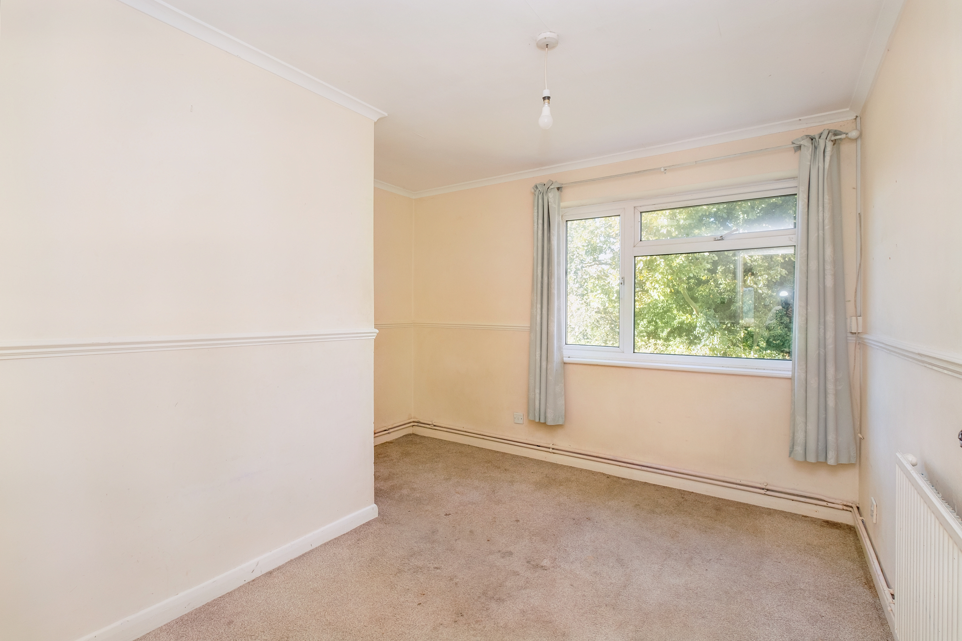 458 Staines Road West, Ashford, TW15 1RZ