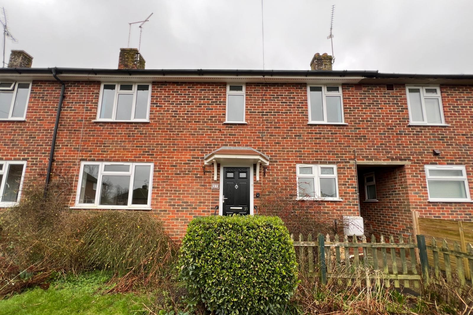 31 Vinson Road, Liss, GU33 7NE