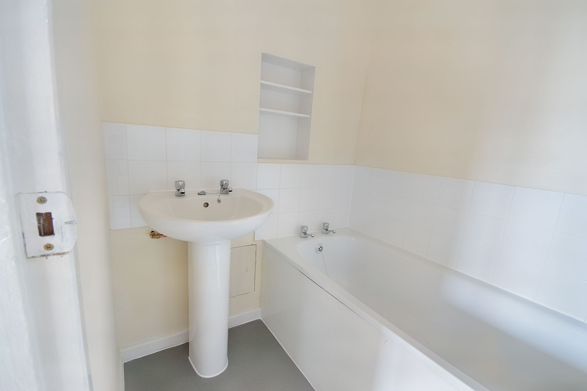 Flat 53 Wycombe House, 9 Bernhardt Crescent, St Johns Wood, London, NW8 8AX