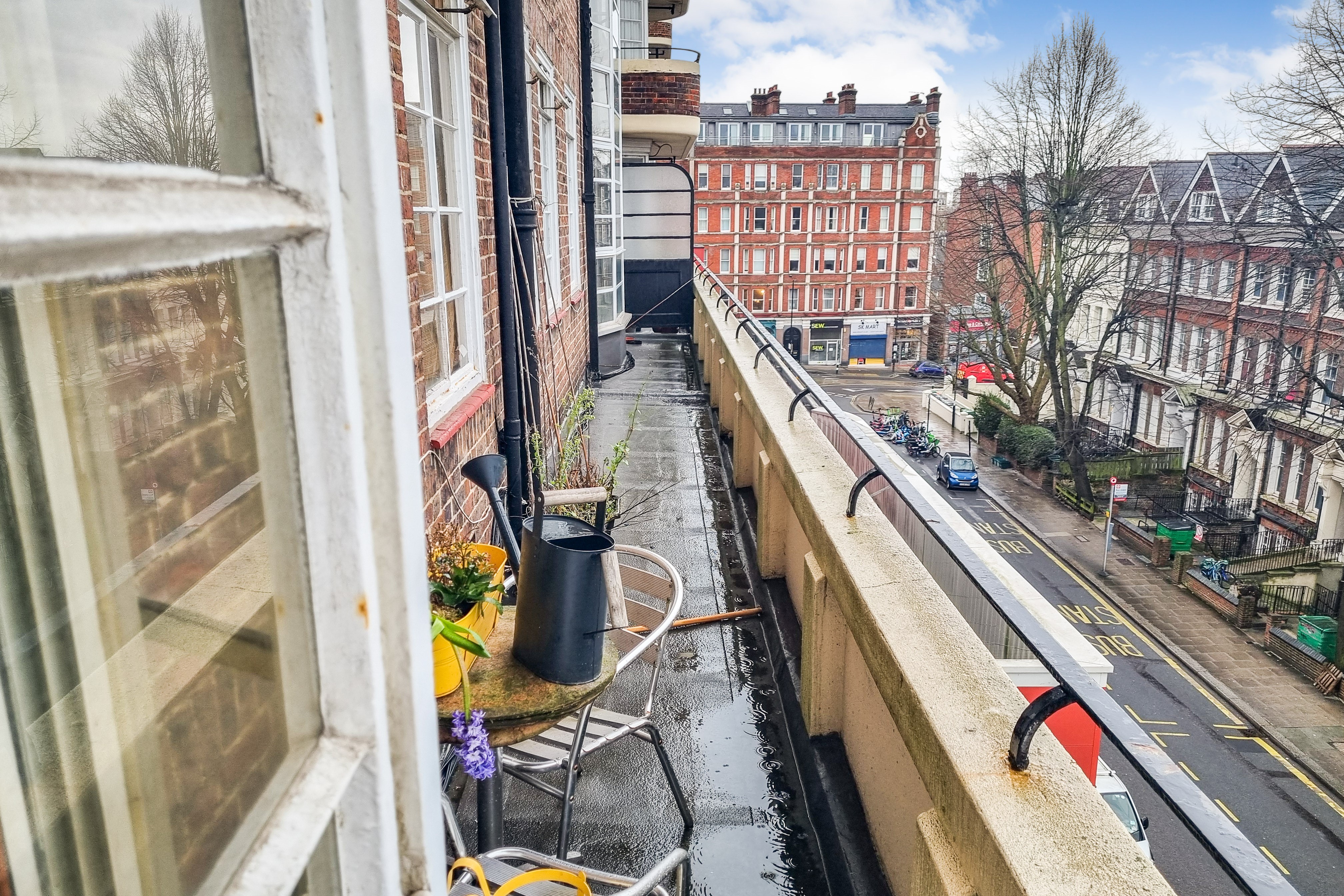 Flat 8 St. Johns Court, Finchley Road, Hampstead, London, NW3 6LL