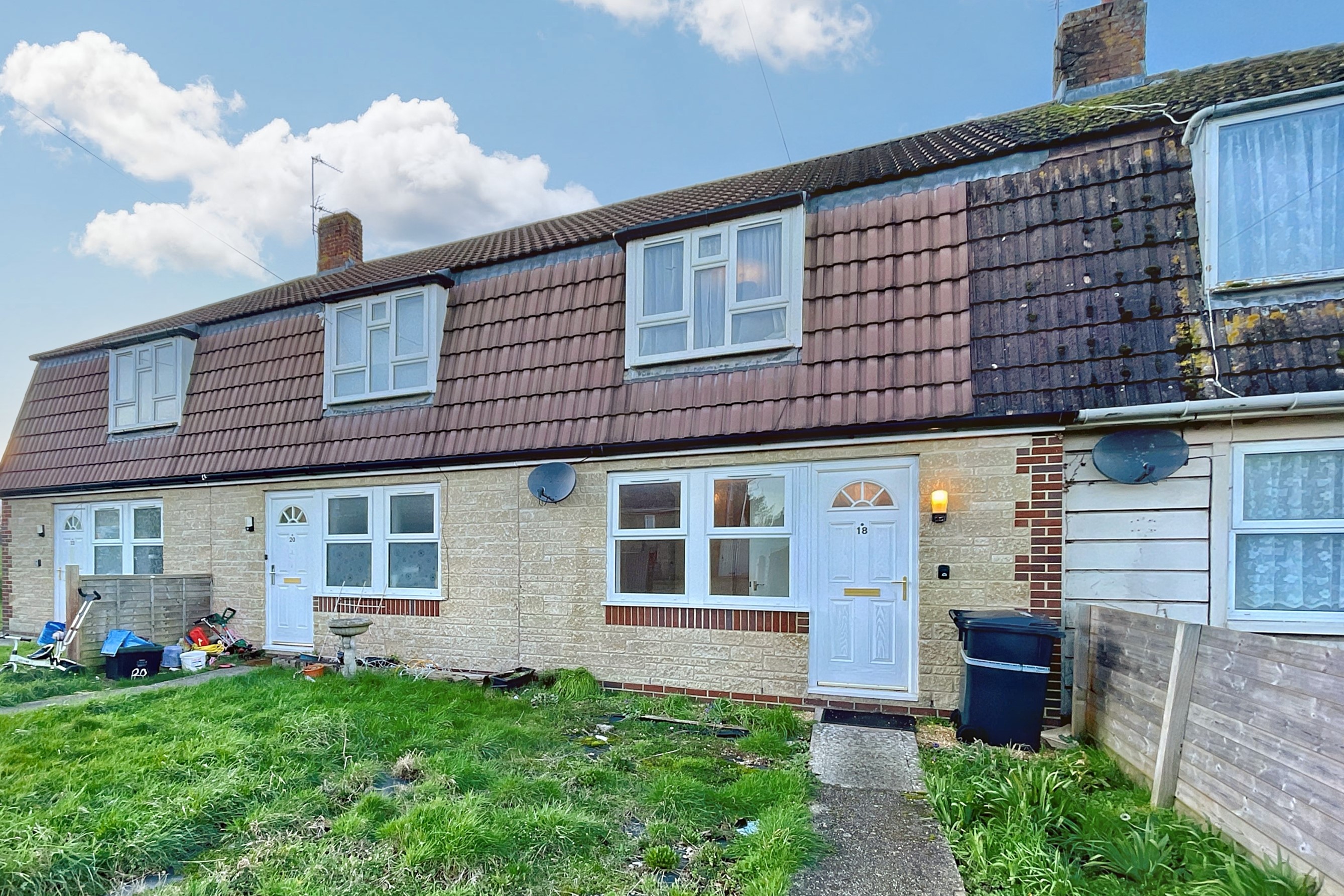 18 West Street, Templecombe, Somerset, BA8 0LG