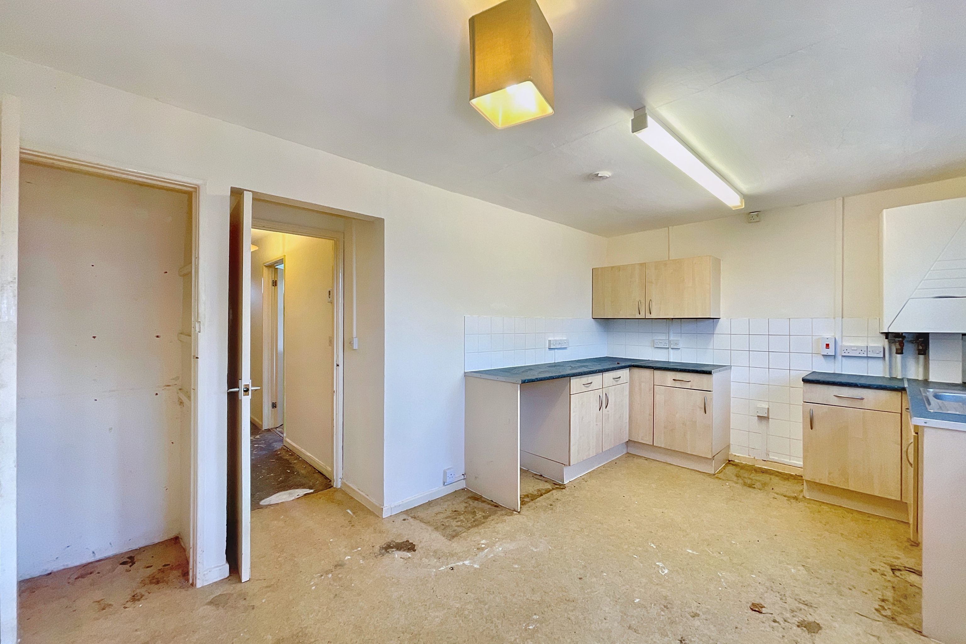 18 West Street, Templecombe, Somerset, BA8 0LG