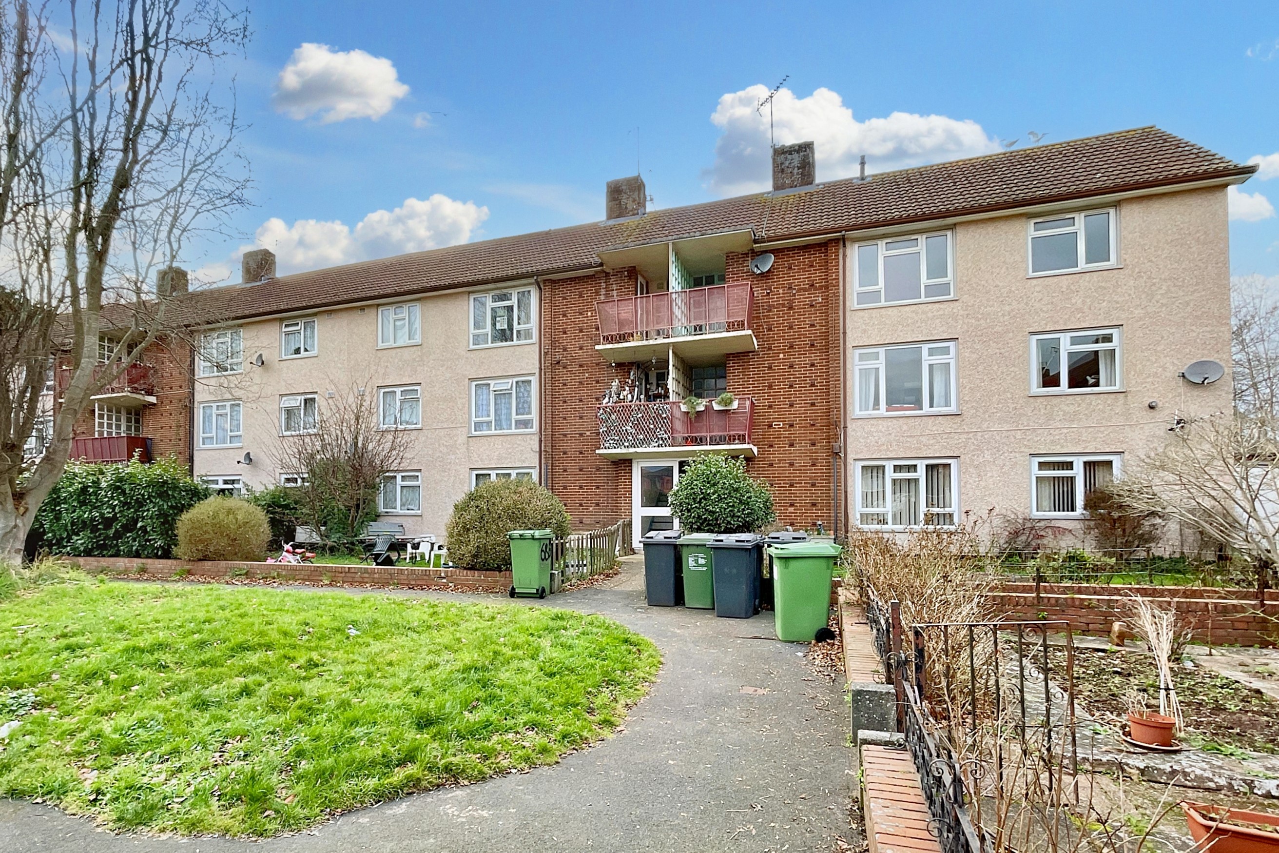 66b Glasshouse Lane, Exeter EX2 7BU