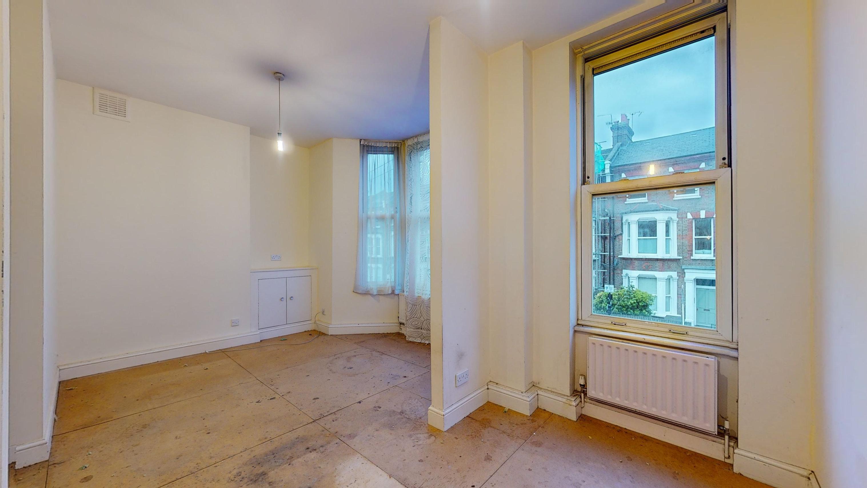 Flat B 153 Bravington Road, Maida Vale, London, W9 3AT