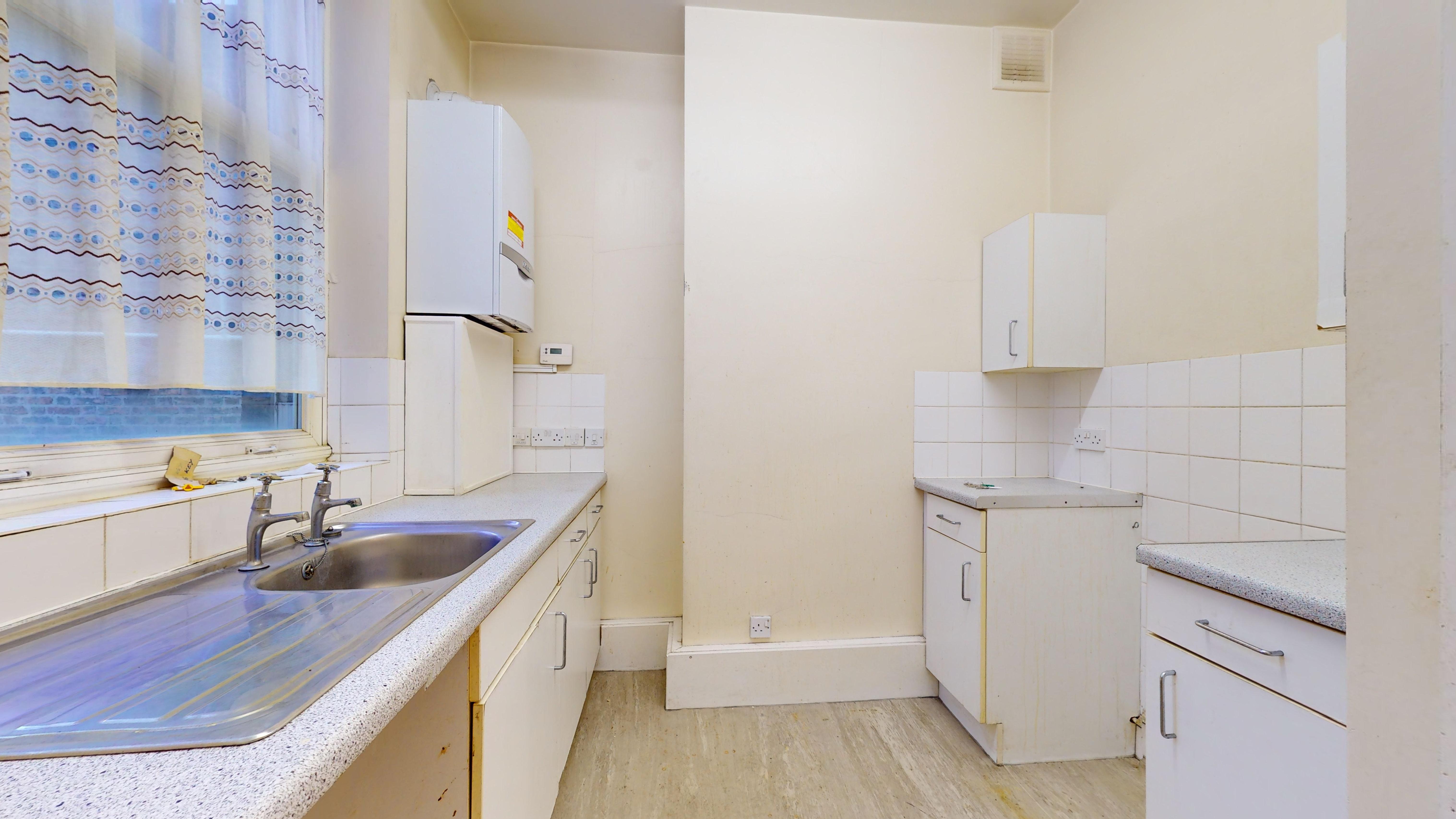 Flat B 153 Bravington Road, Maida Vale, London, W9 3AT