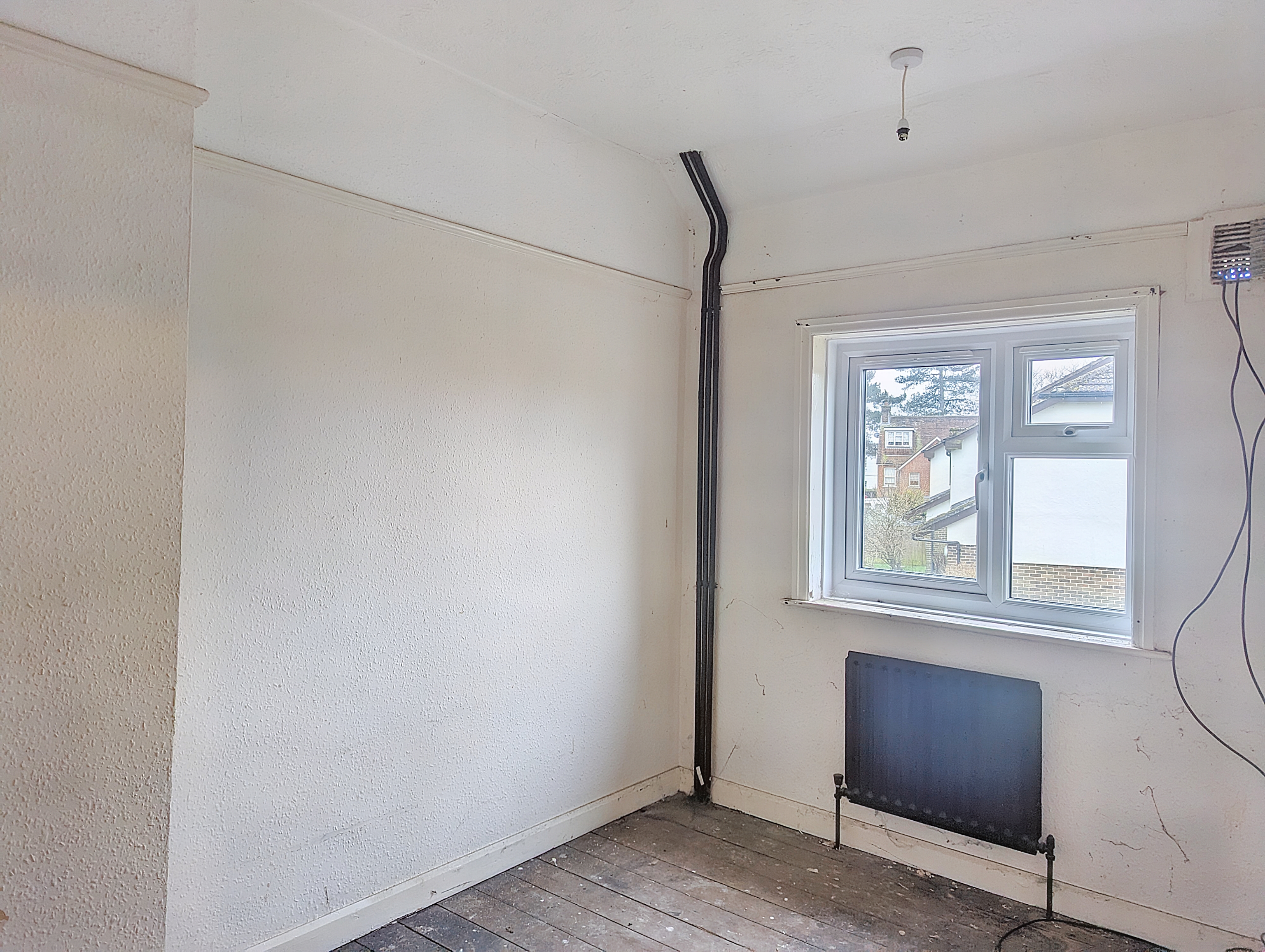 43 Innes Road, Horsham, West Sussex, RH12 4JQ
