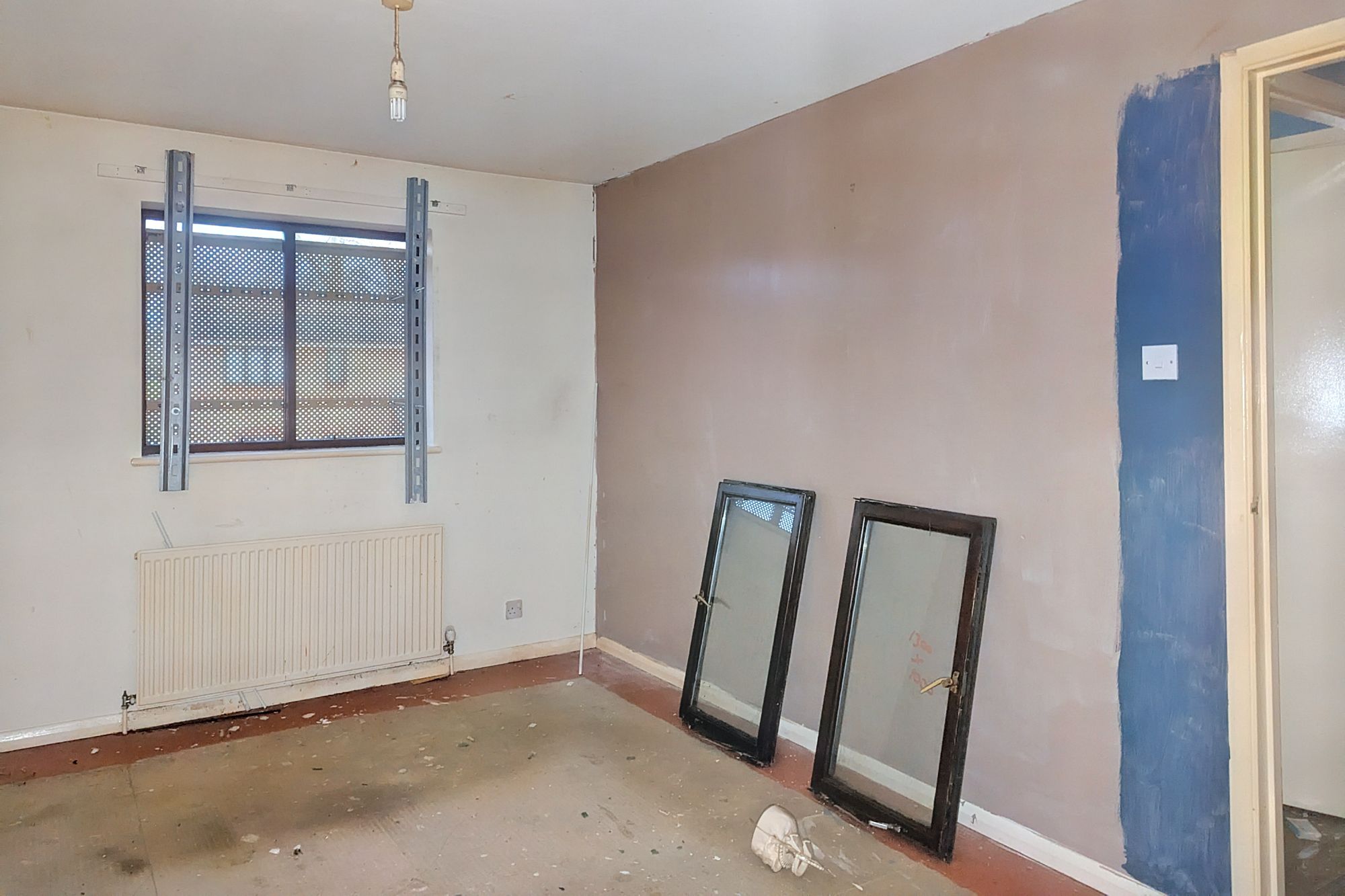 36 Gibbfield Close, Romford, Essex, RM6 5UF