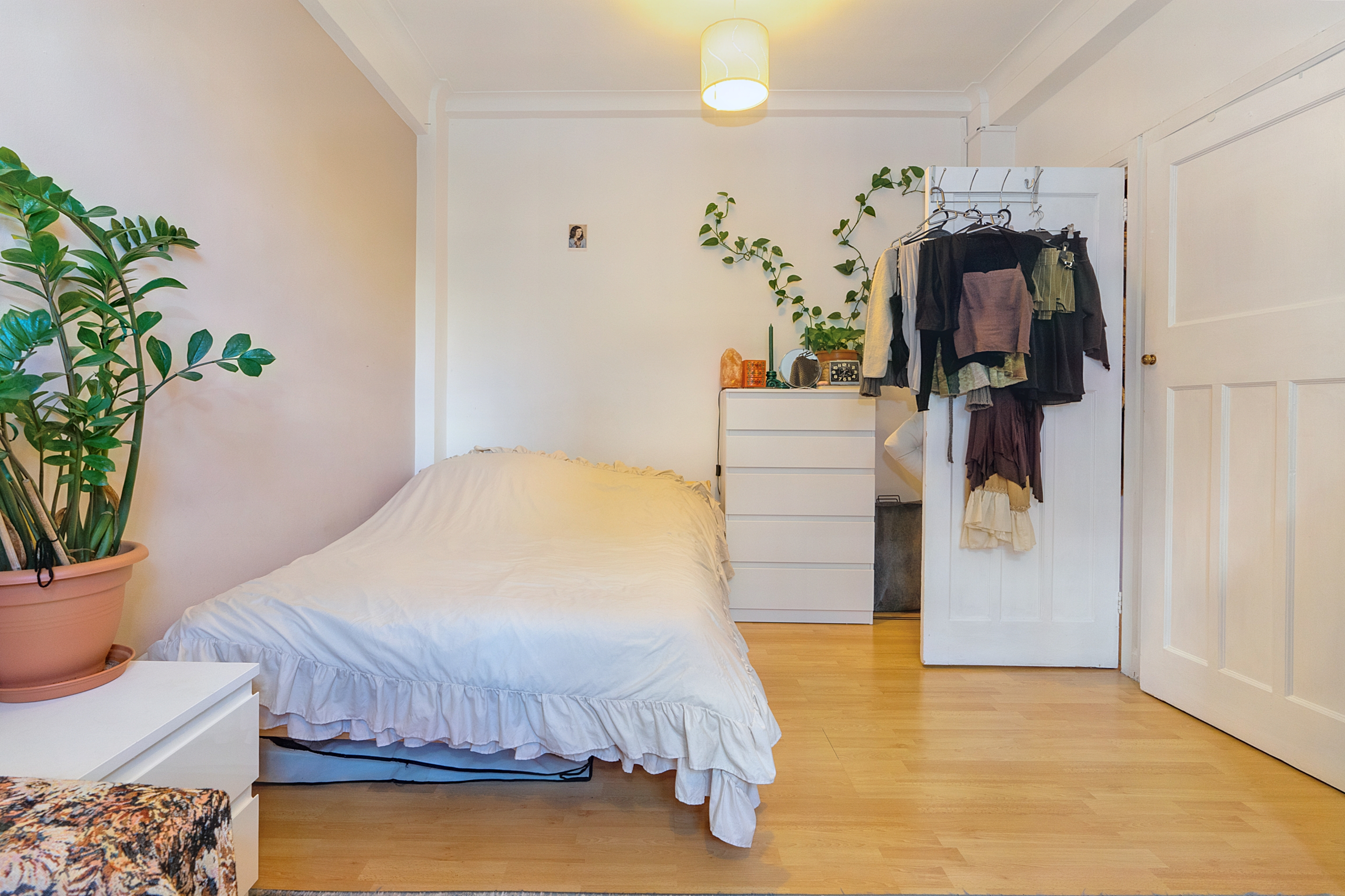 Flat 17, Mortimer Court, Abbey Road, St Johns Wood, London, NW8 9AB