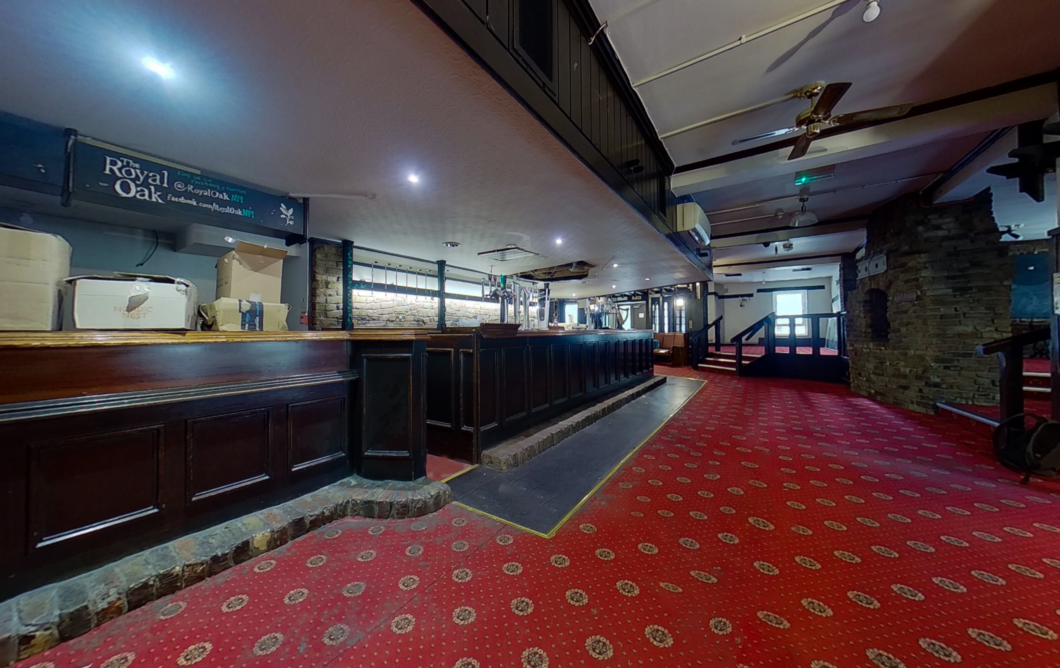 Royal Oak, 250 St Johns Way, Archway, London N19 3RJ