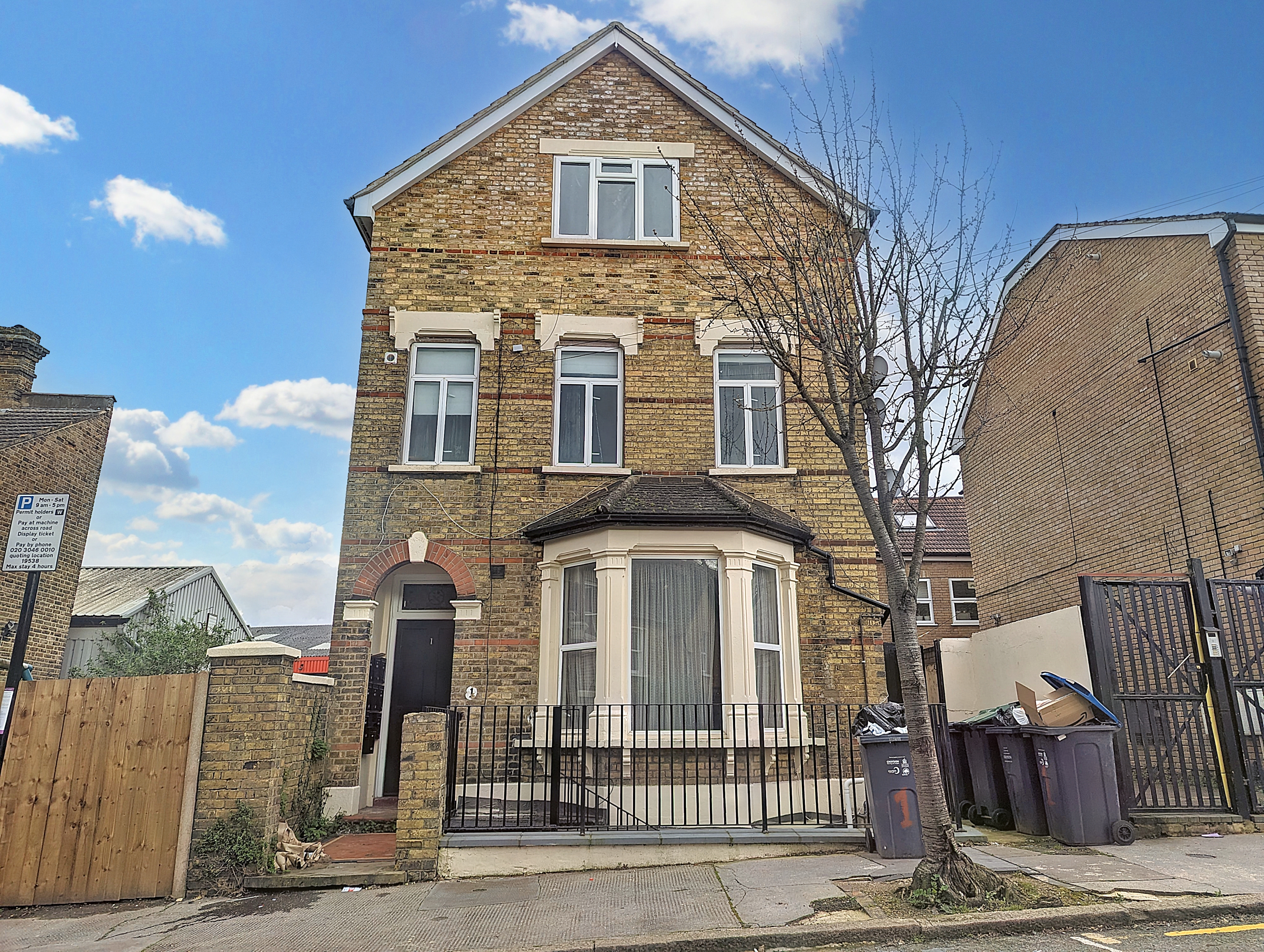 Flat 3, 1 Borough Hill, Croydon, CR0 4LP
