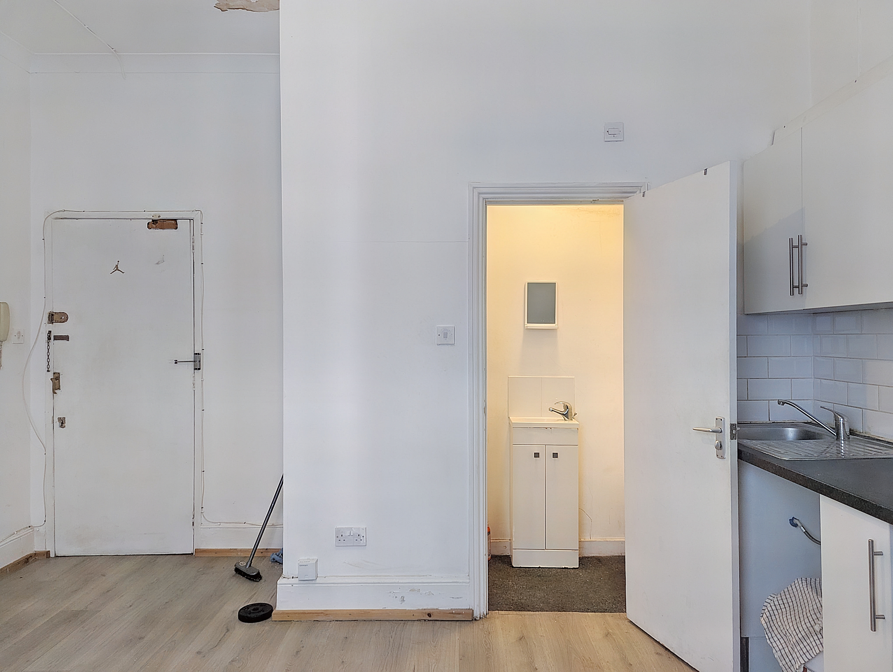 Flat 3, 1 Borough Hill, Croydon, CR0 4LP