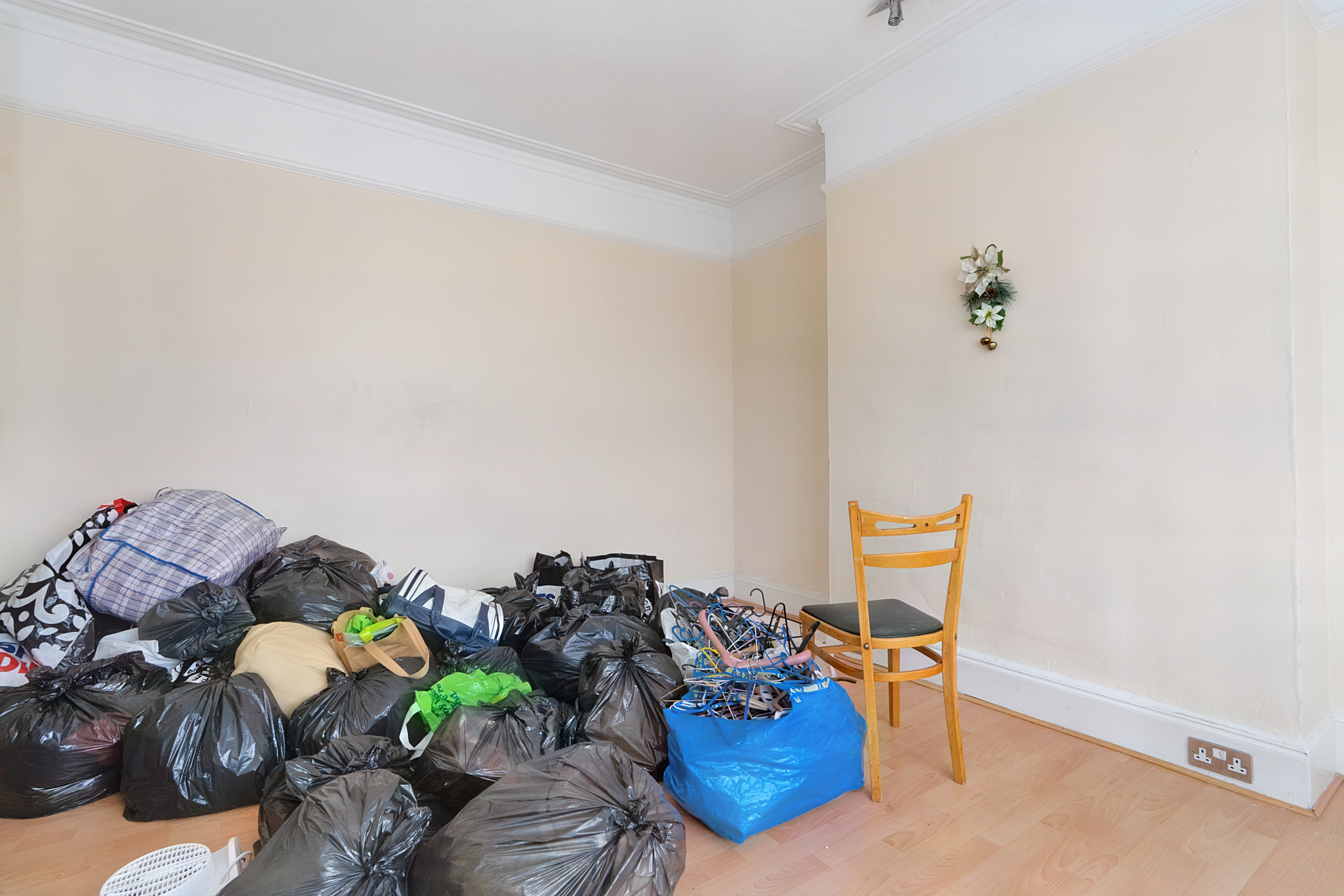 43 Hazelwood Lane, Palmers Green, London, N13 5EZ