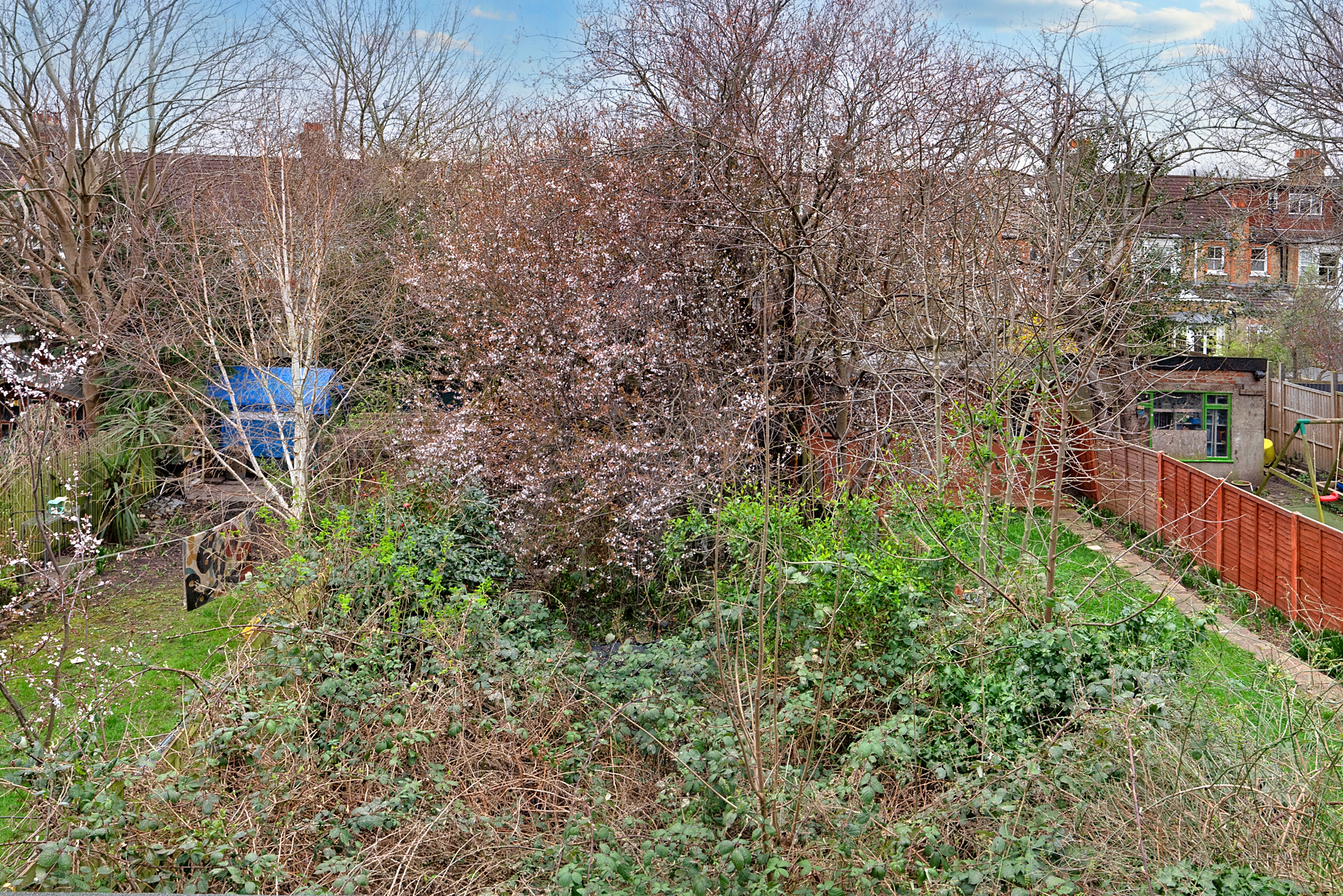 43 Hazelwood Lane, Palmers Green, London, N13 5EZ