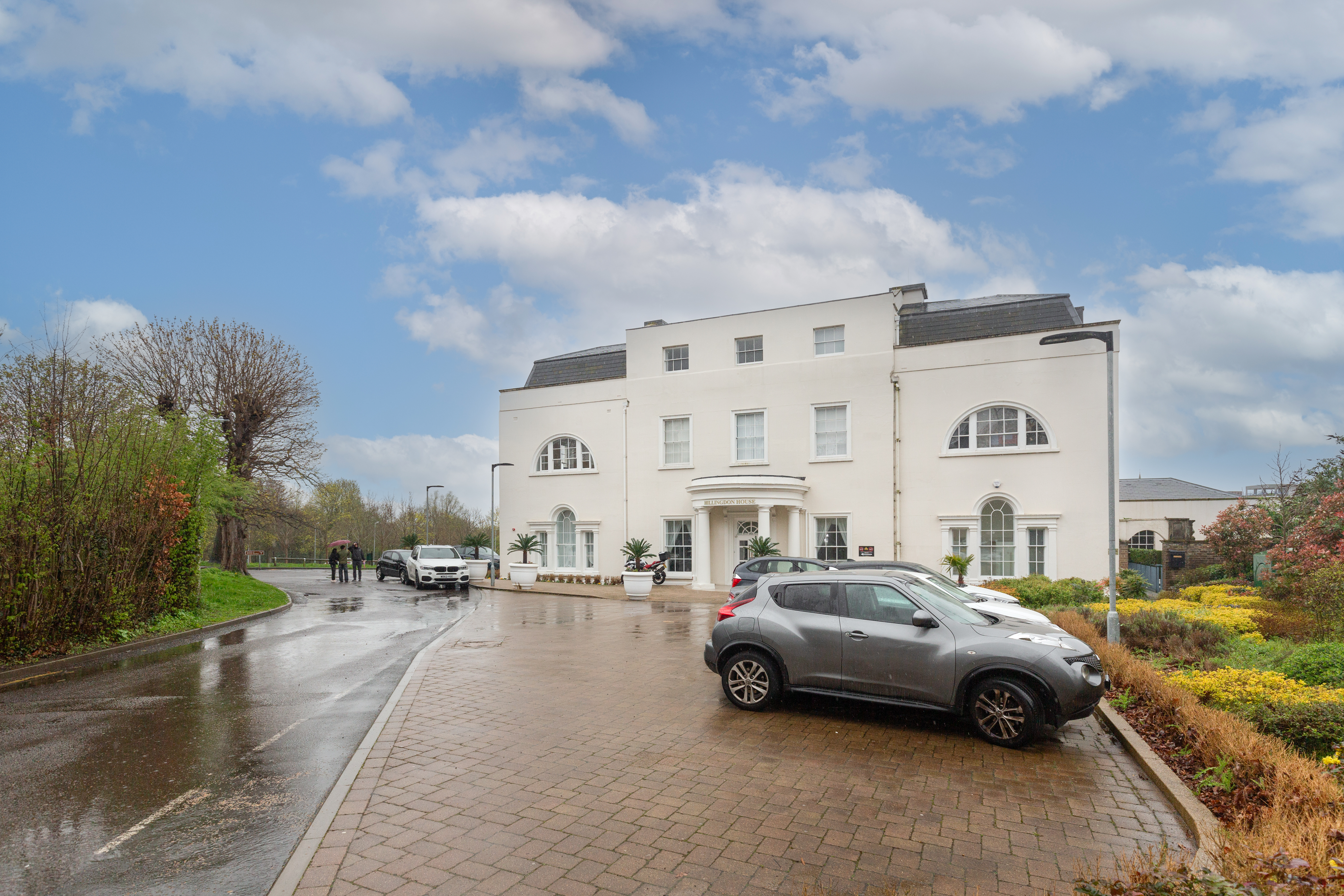 Hillingdon House, Wren Avenue, Uxbridge, Middlesex, UB10 0FD