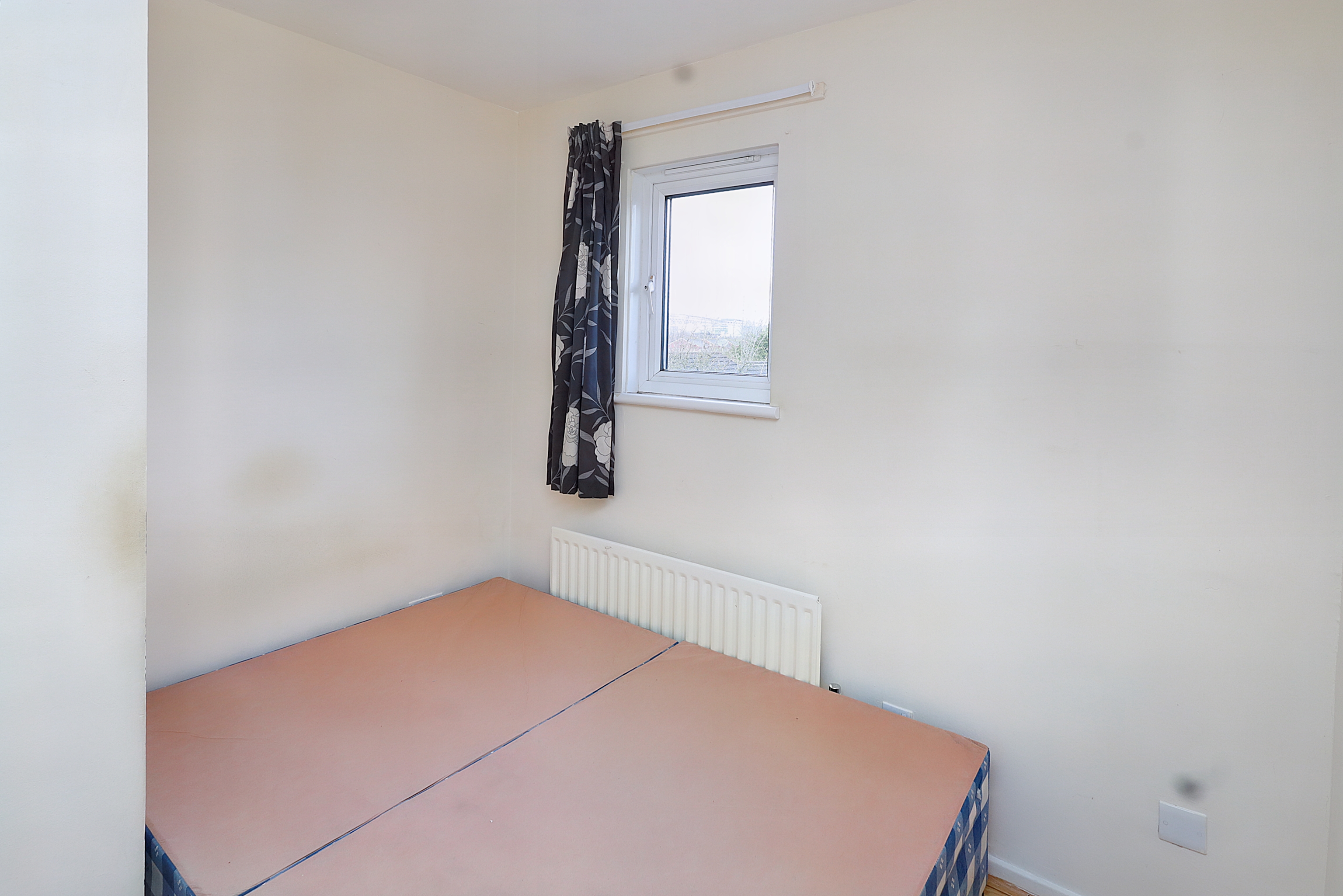 58 Mandela Close, Willesden, London, NW10 8BG