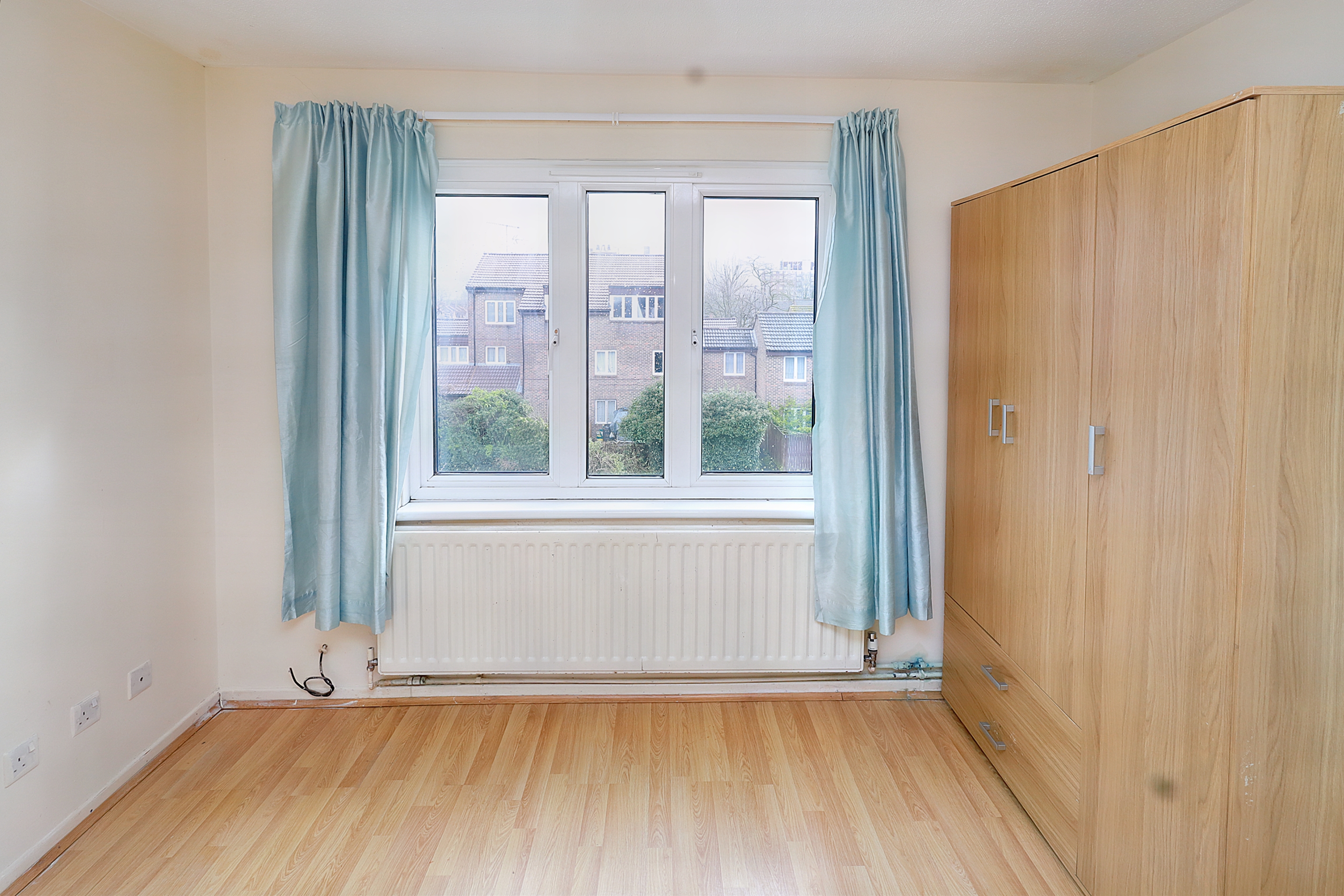58 Mandela Close, Willesden, London, NW10 8BG