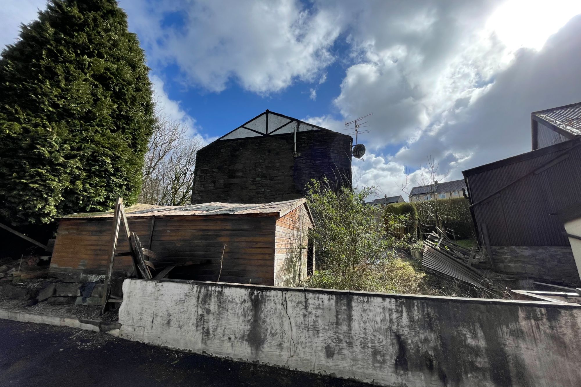 197 Bury Road, Rawtenstall, Rossendale, Lancashire, BB4 6DJ