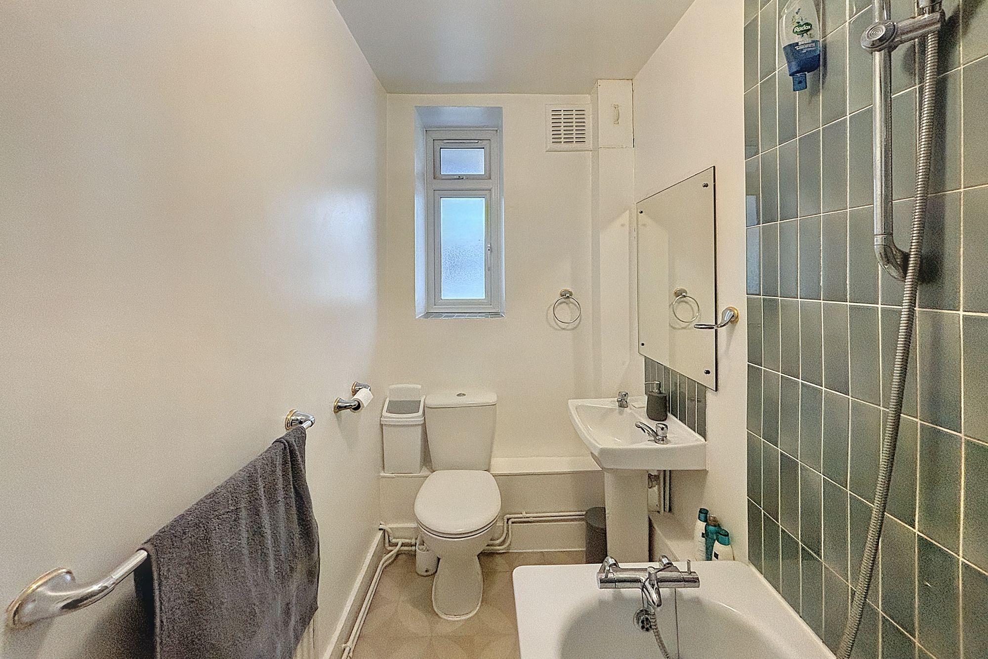 13 Angel House 20-32, Pentonville Road, Islington, London, N1 9HJ