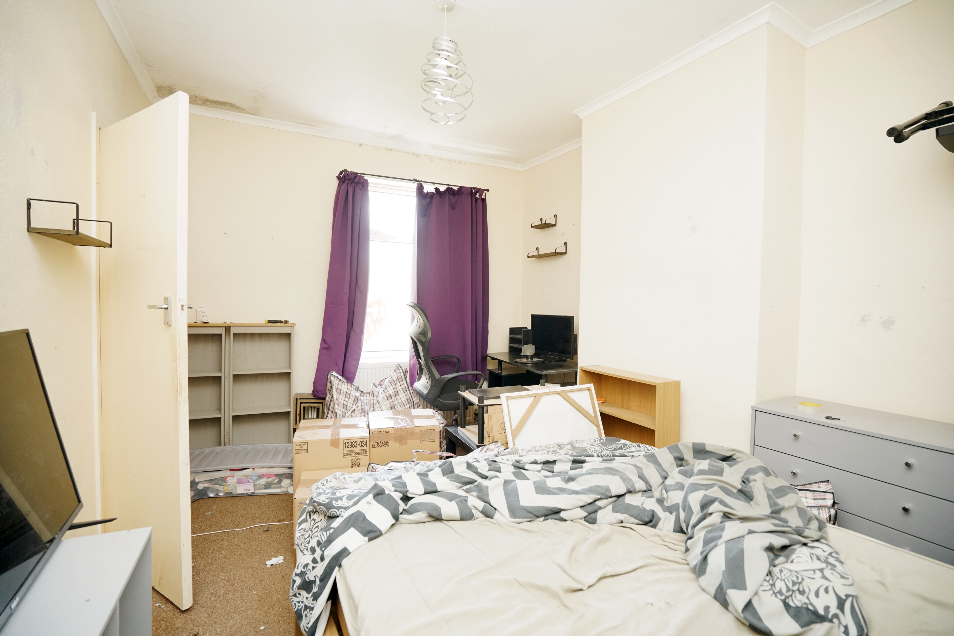 160 Victoria Road, Netherfield, Nottingham NG4 2JF