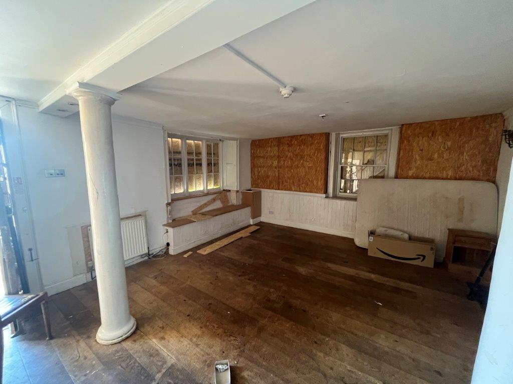 Godstone Hotel, Godstone, Surrey RH9 8DT
