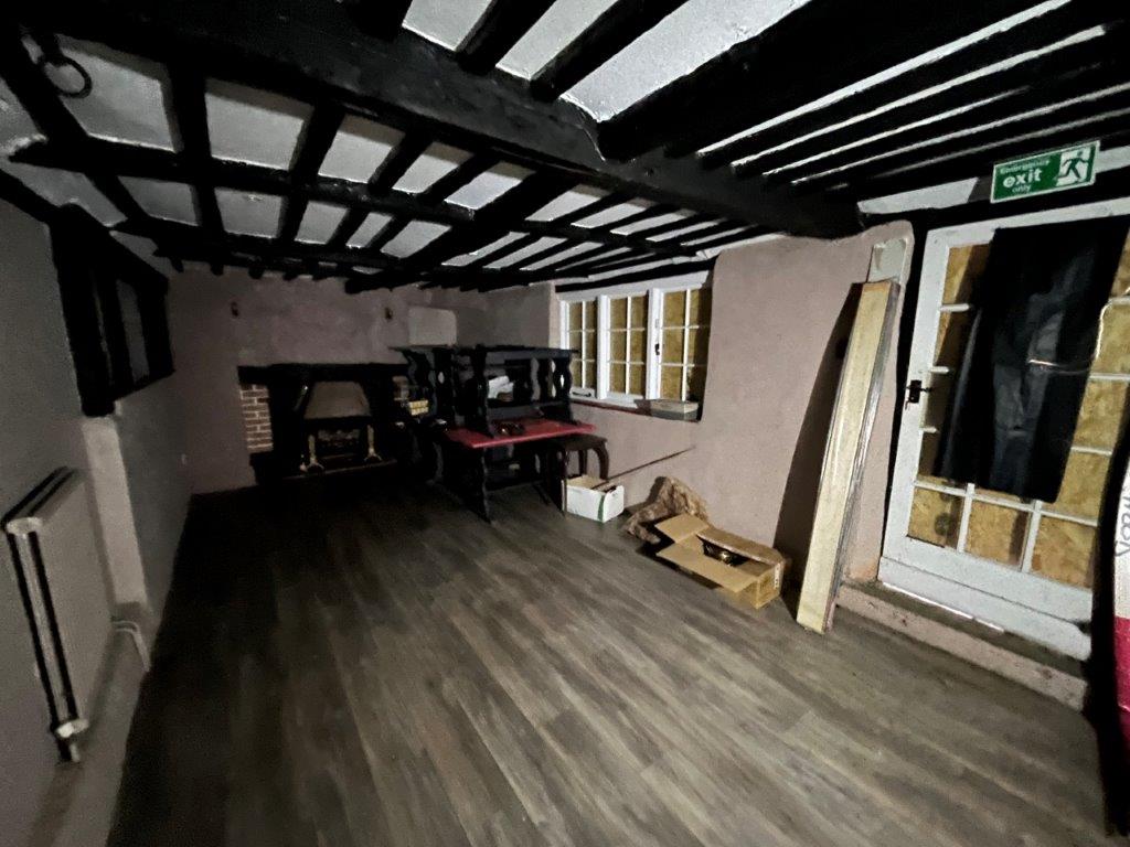 Godstone Hotel, Godstone, Surrey RH9 8DT