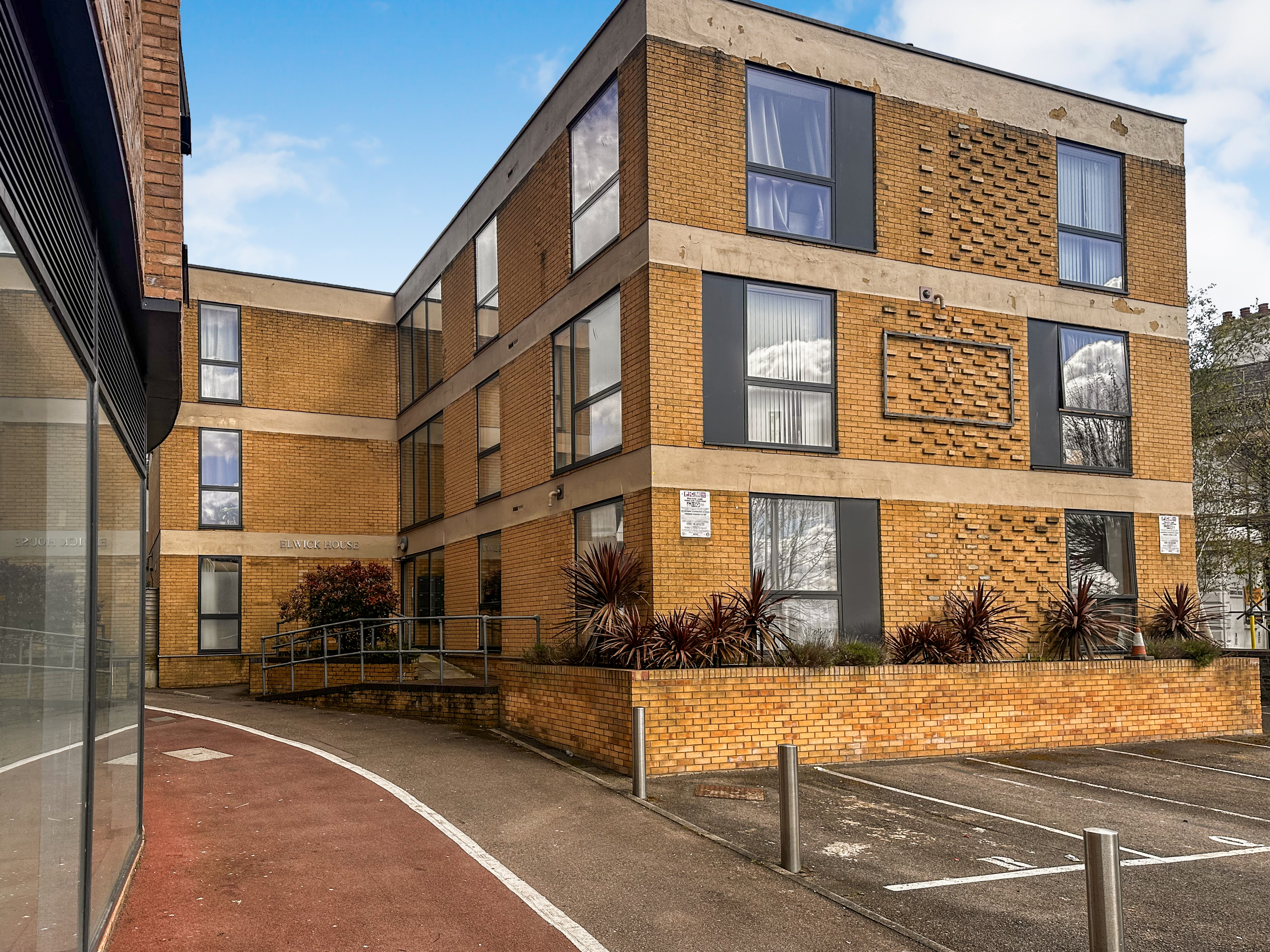 Flats, 2, 8 & 9 Elwick House, Elwick Road, Ashford, Kent, TN23 1AU