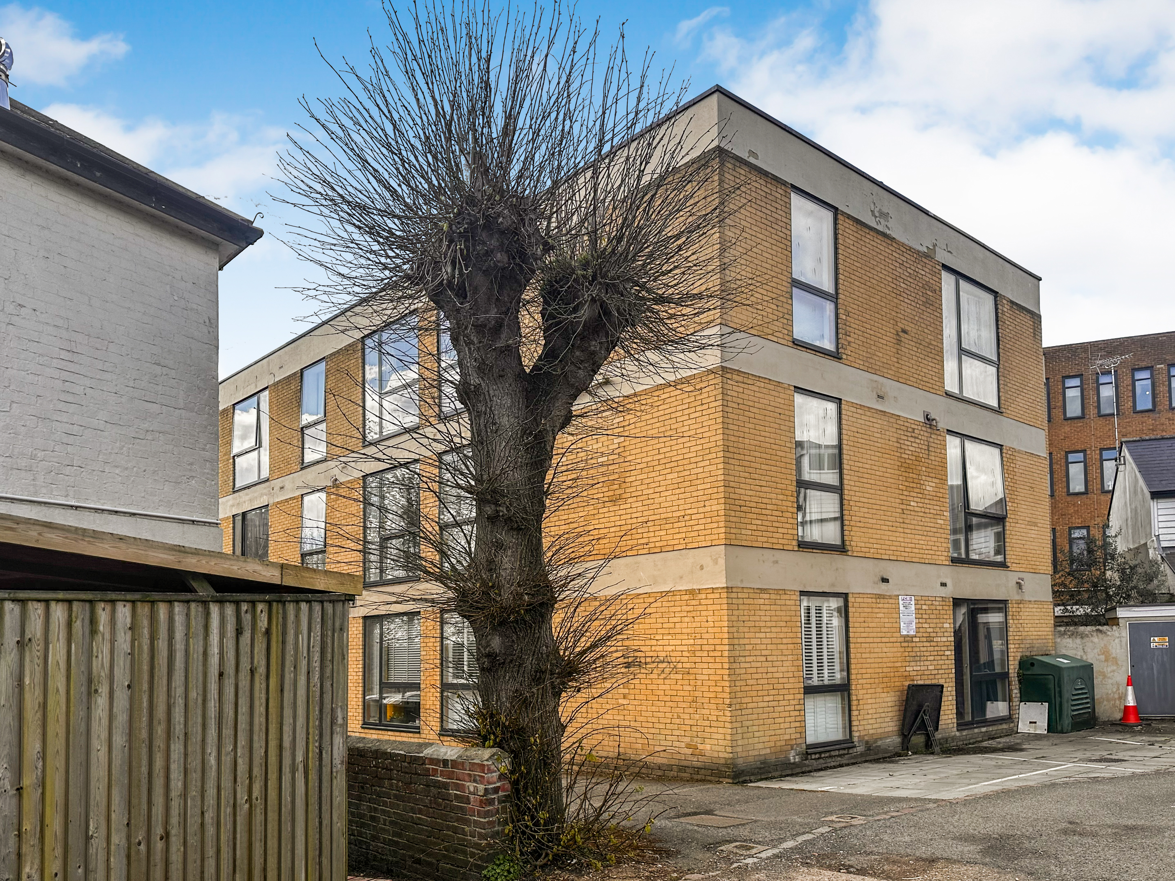Flats, 2, 8 & 9 Elwick House, Elwick Road, Ashford, Kent, TN23 1AU