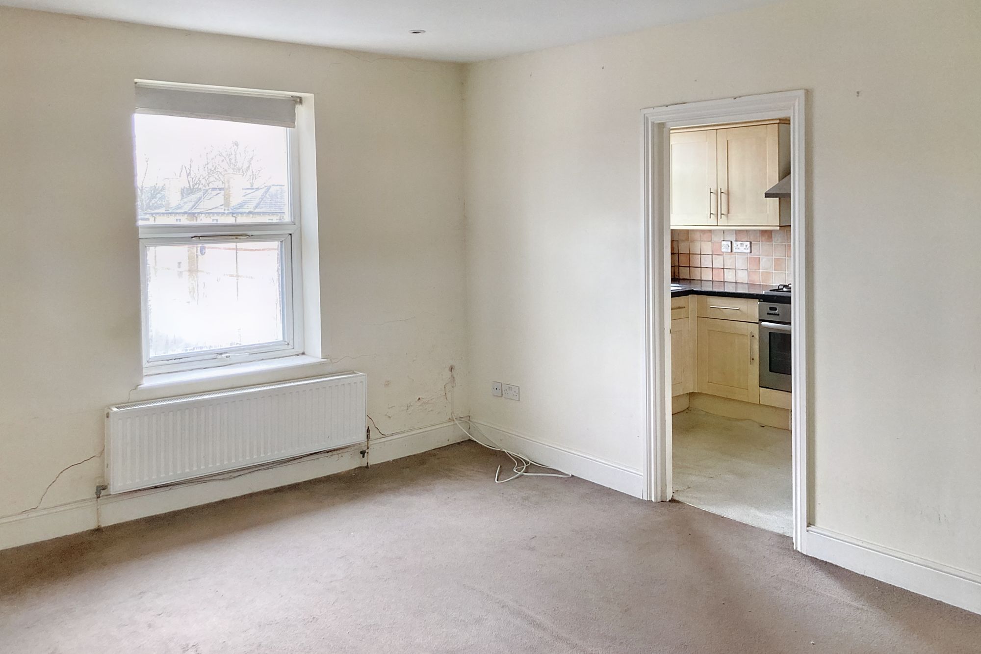 Flat 8 34 Tonbridge Road, Maidstone, Kent, ME16 8SH