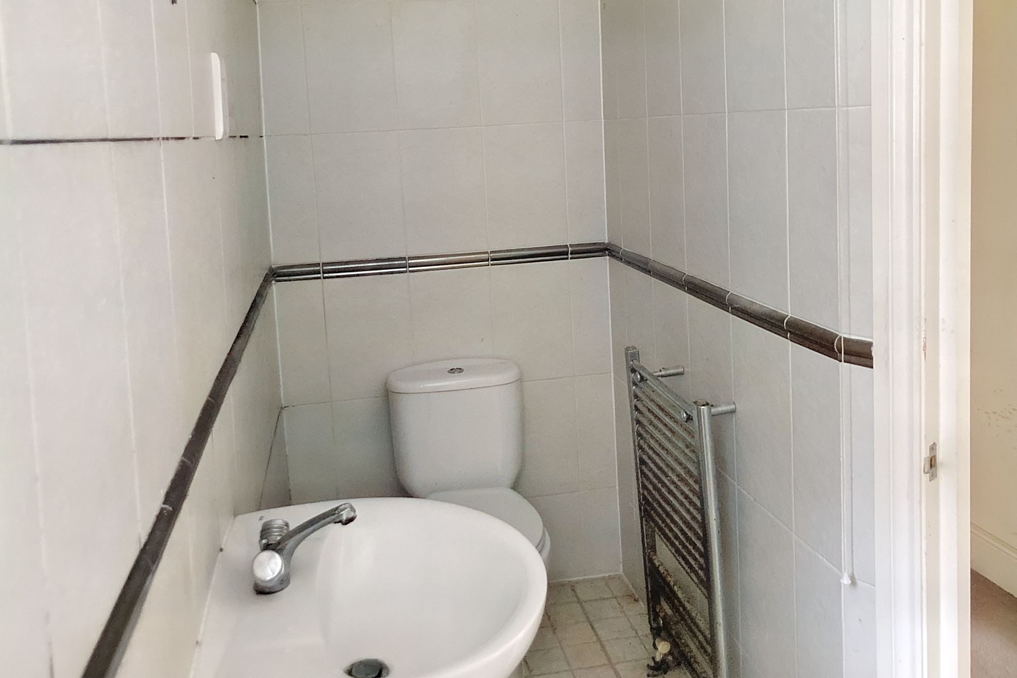 Flat 8 34 Tonbridge Road, Maidstone, Kent, ME16 8SH