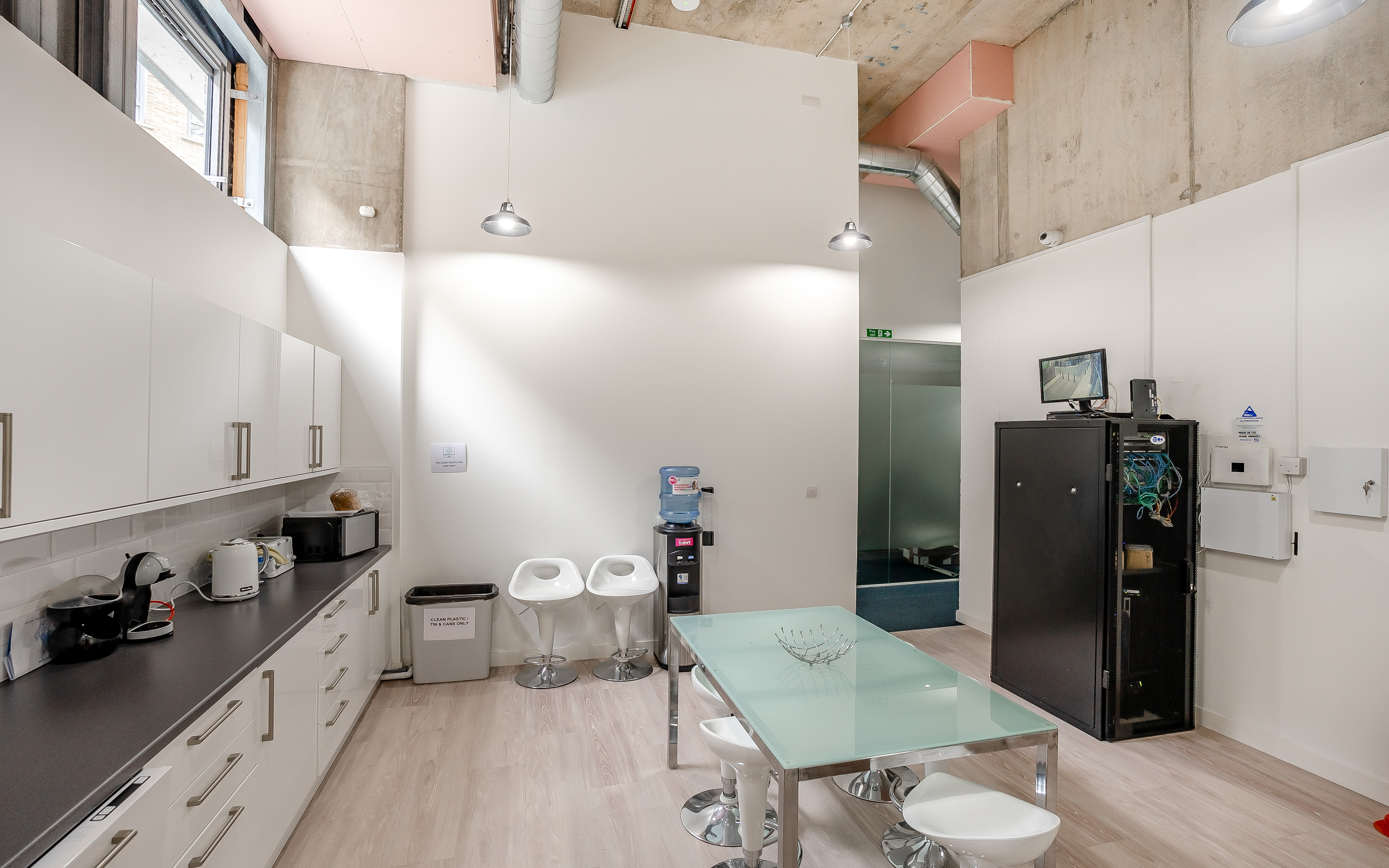 Unit 4, 787 Commercial Road, London E14 7HG