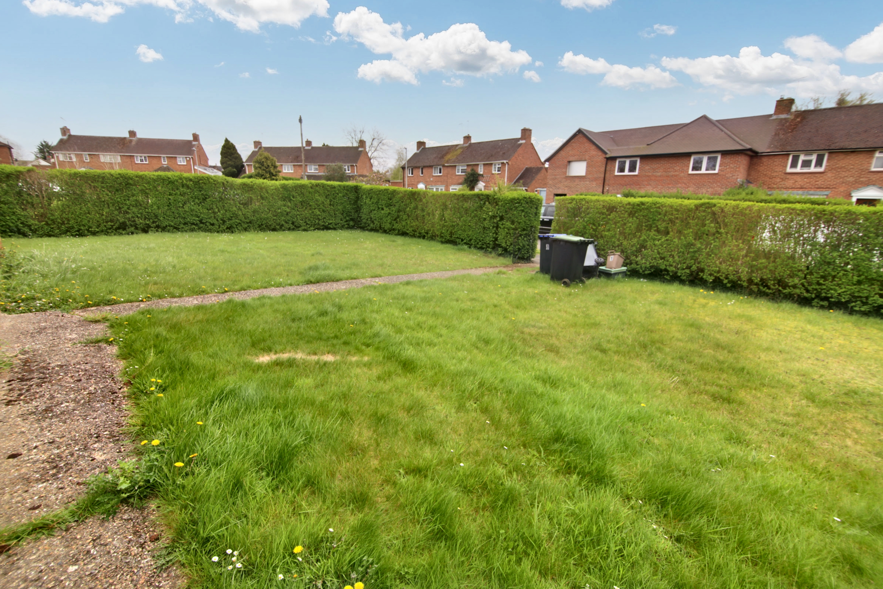 1 Bayley Crescent, Burnham, Slough, SL1 7EF