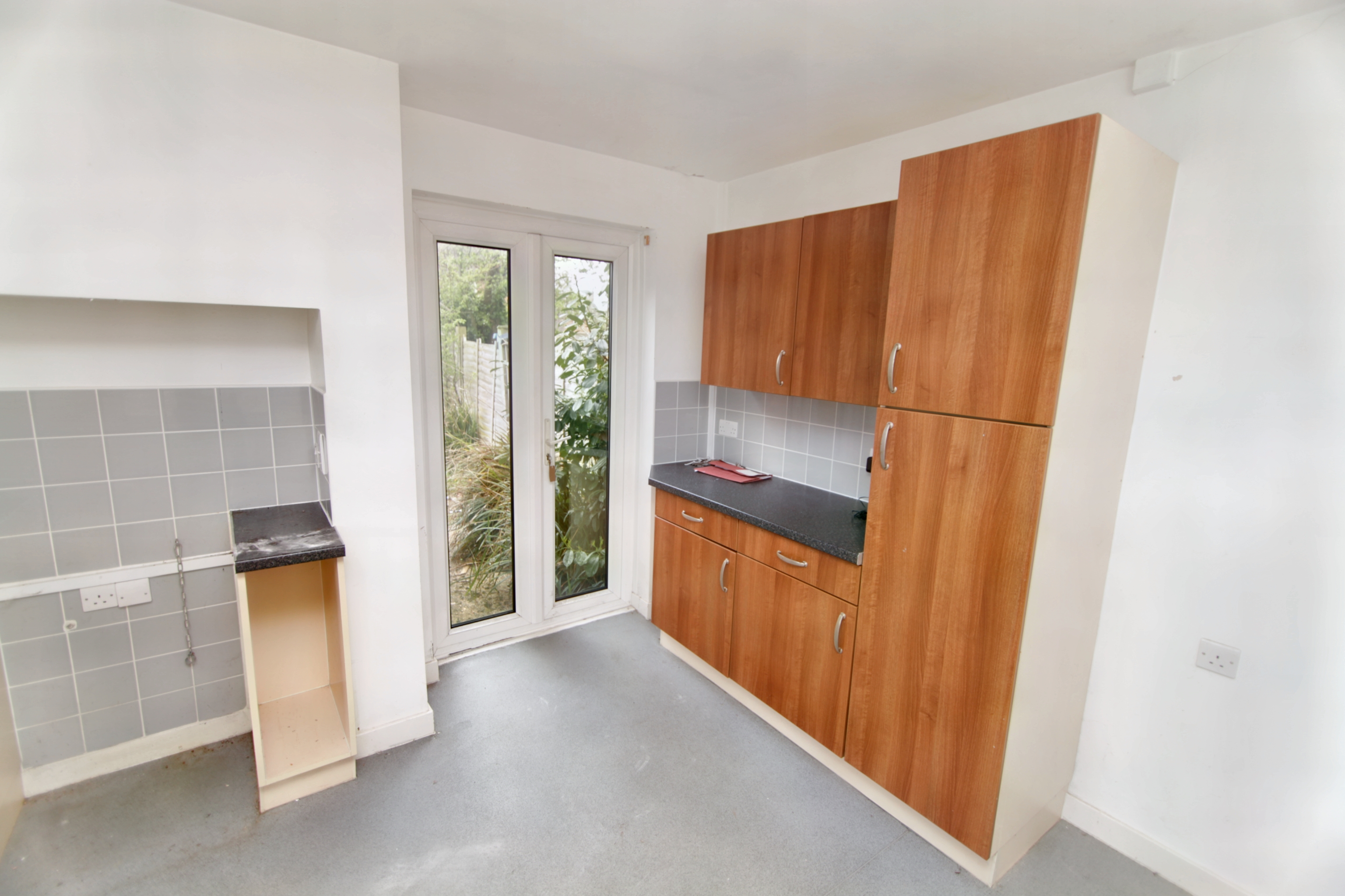 1 Bayley Crescent, Burnham, Slough, SL1 7EF