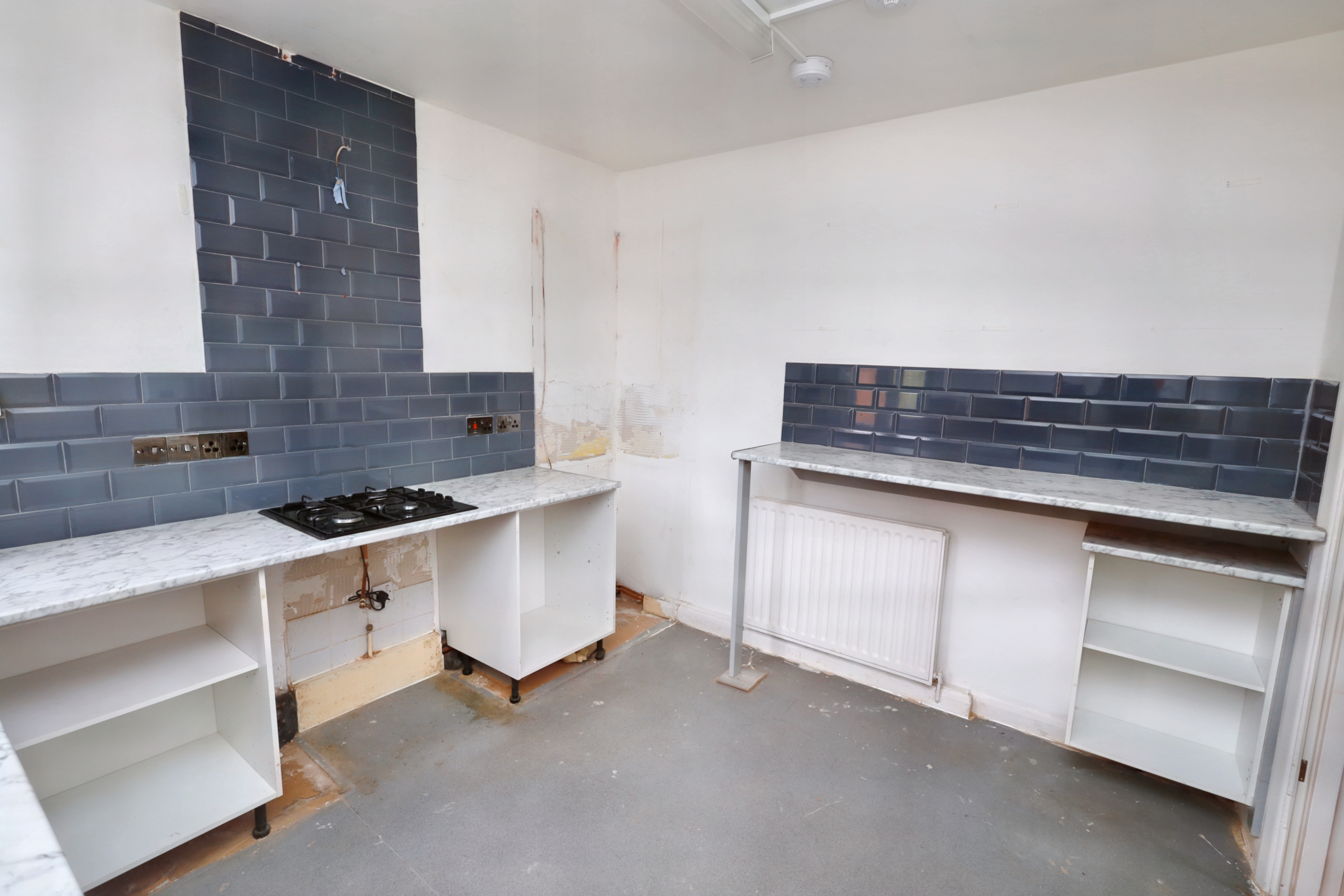 Flat B, 43 Cobbold Road, London, NW10 9SU