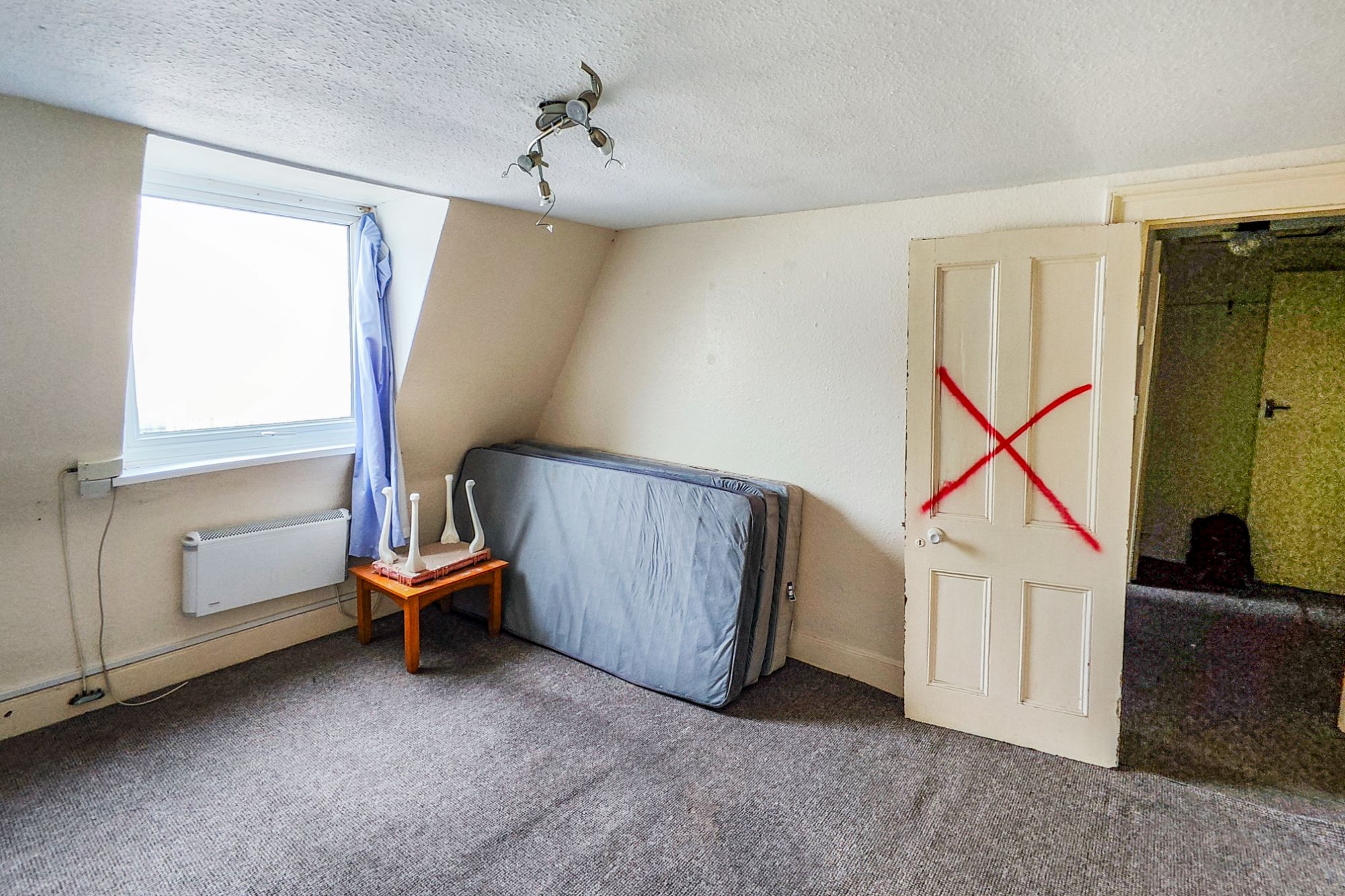 Second Floor Flat, 13 Victoria Place, Stoke, Plymouth, PL2 1BY
