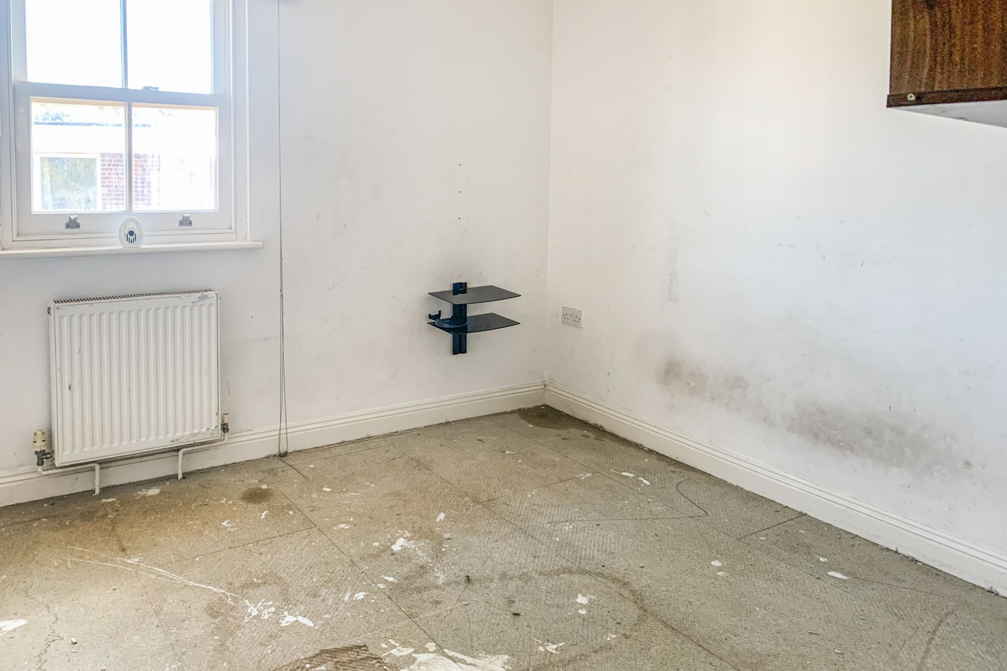 Flat 9, 13 Simeon Street, Ryde, Isle Of Wight, PO33 1JZ