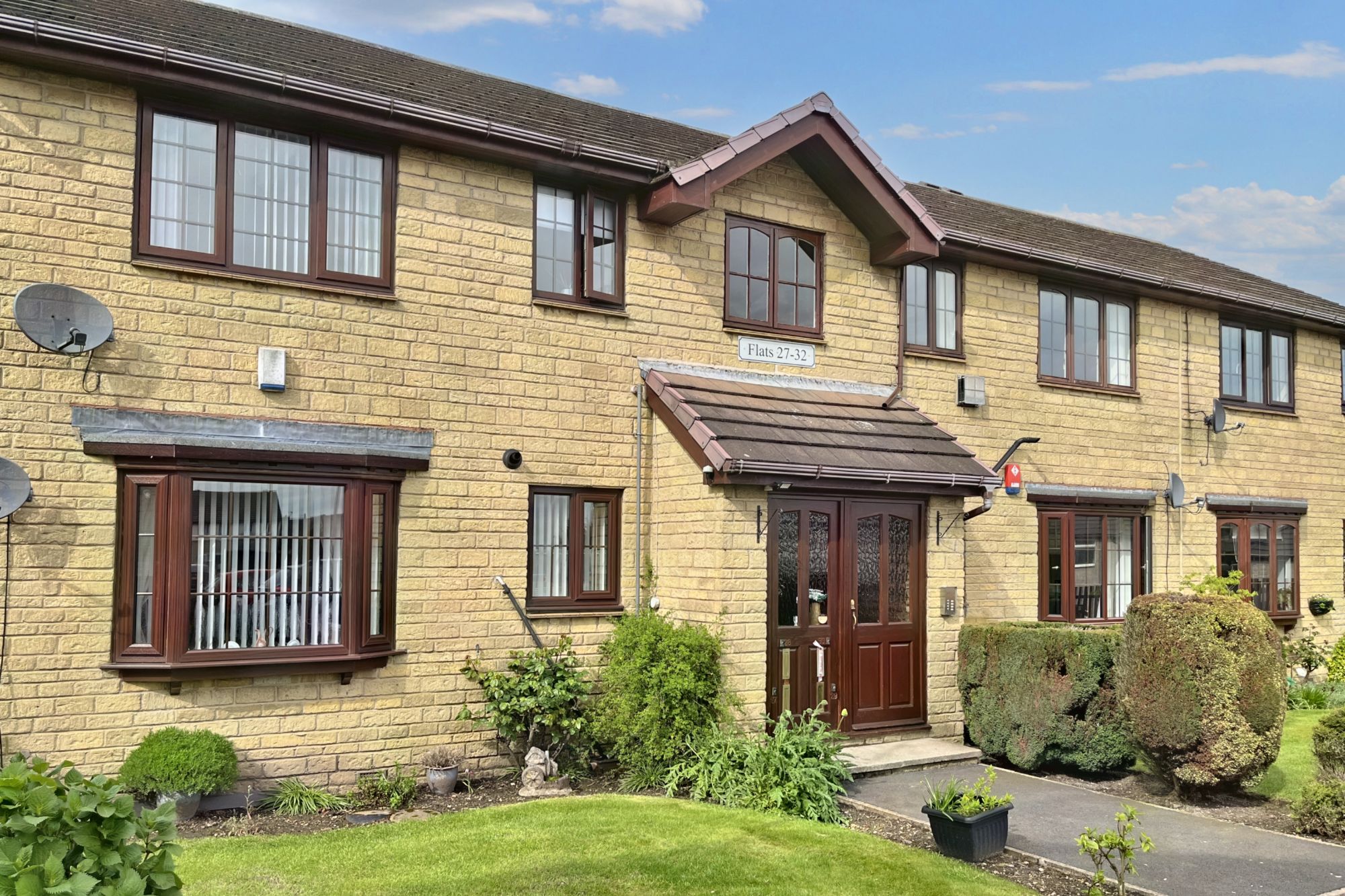 30 Tay Court, Bradford, West Yorkshire BD2 2BW
