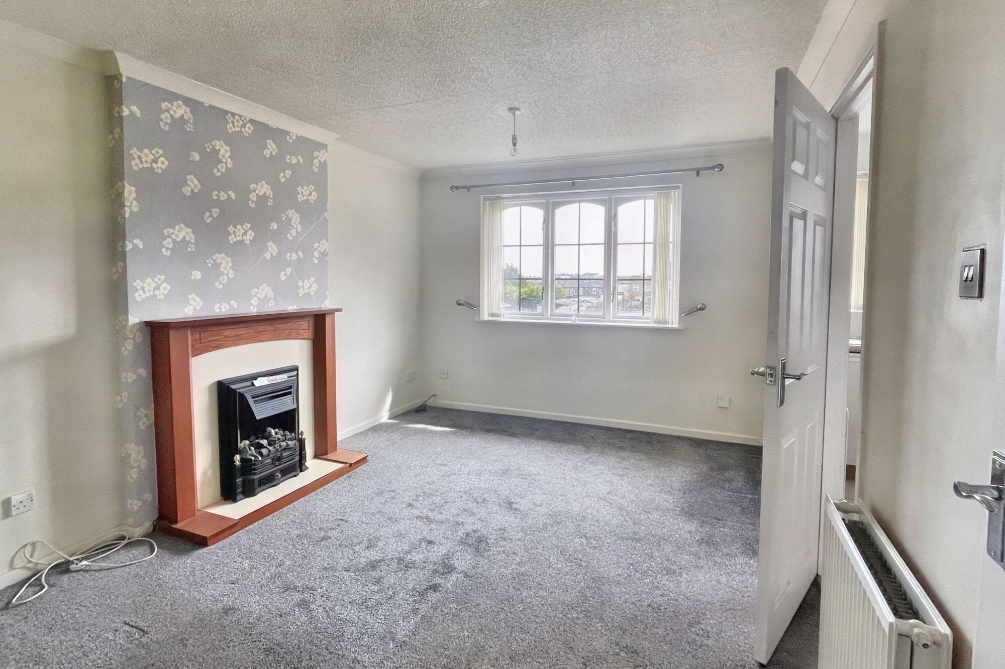 30 Tay Court, Bradford, West Yorkshire BD2 2BW