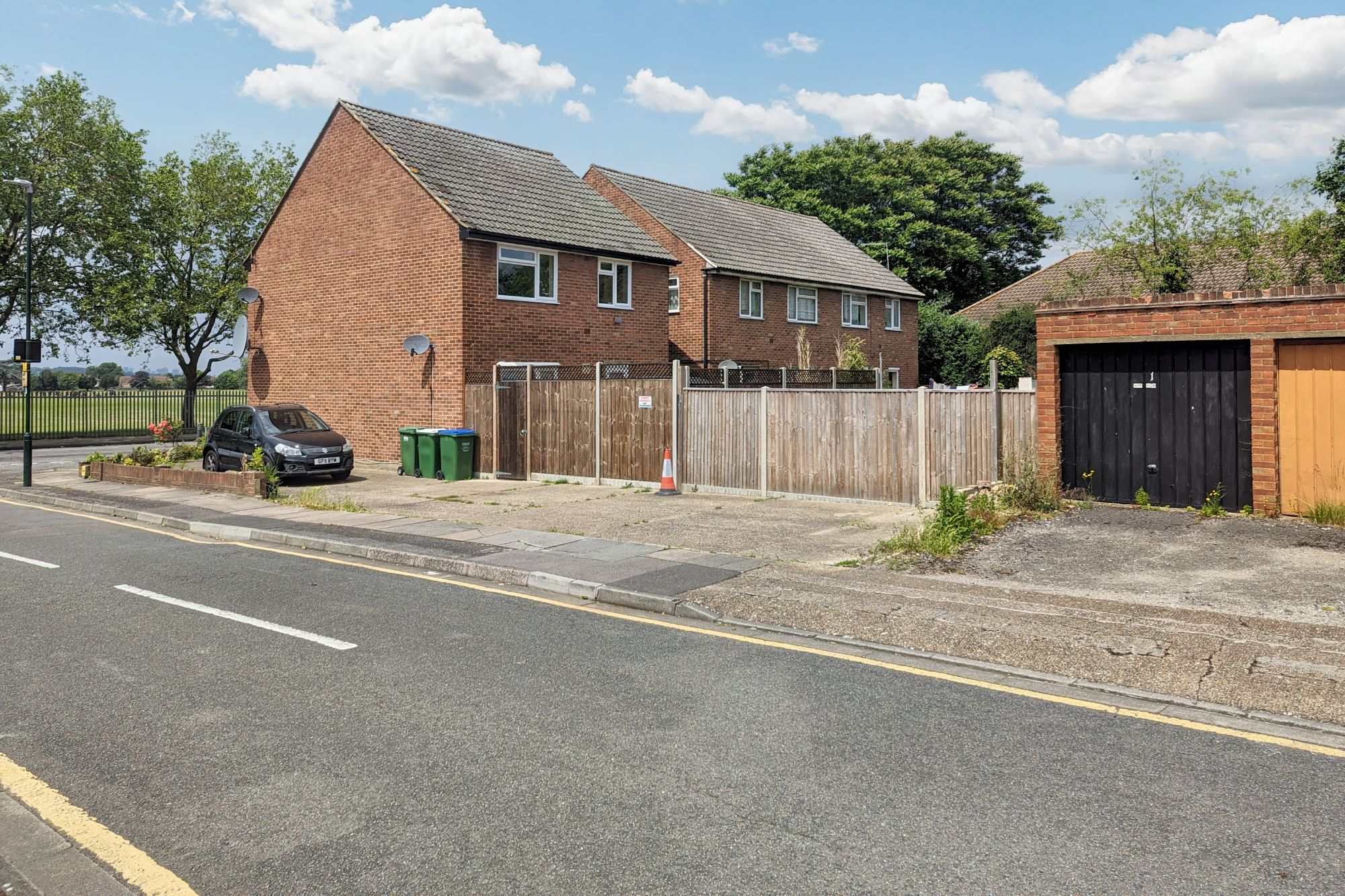 97 Woolwich Road, Bexleyheath, Kent, DA7 4LP