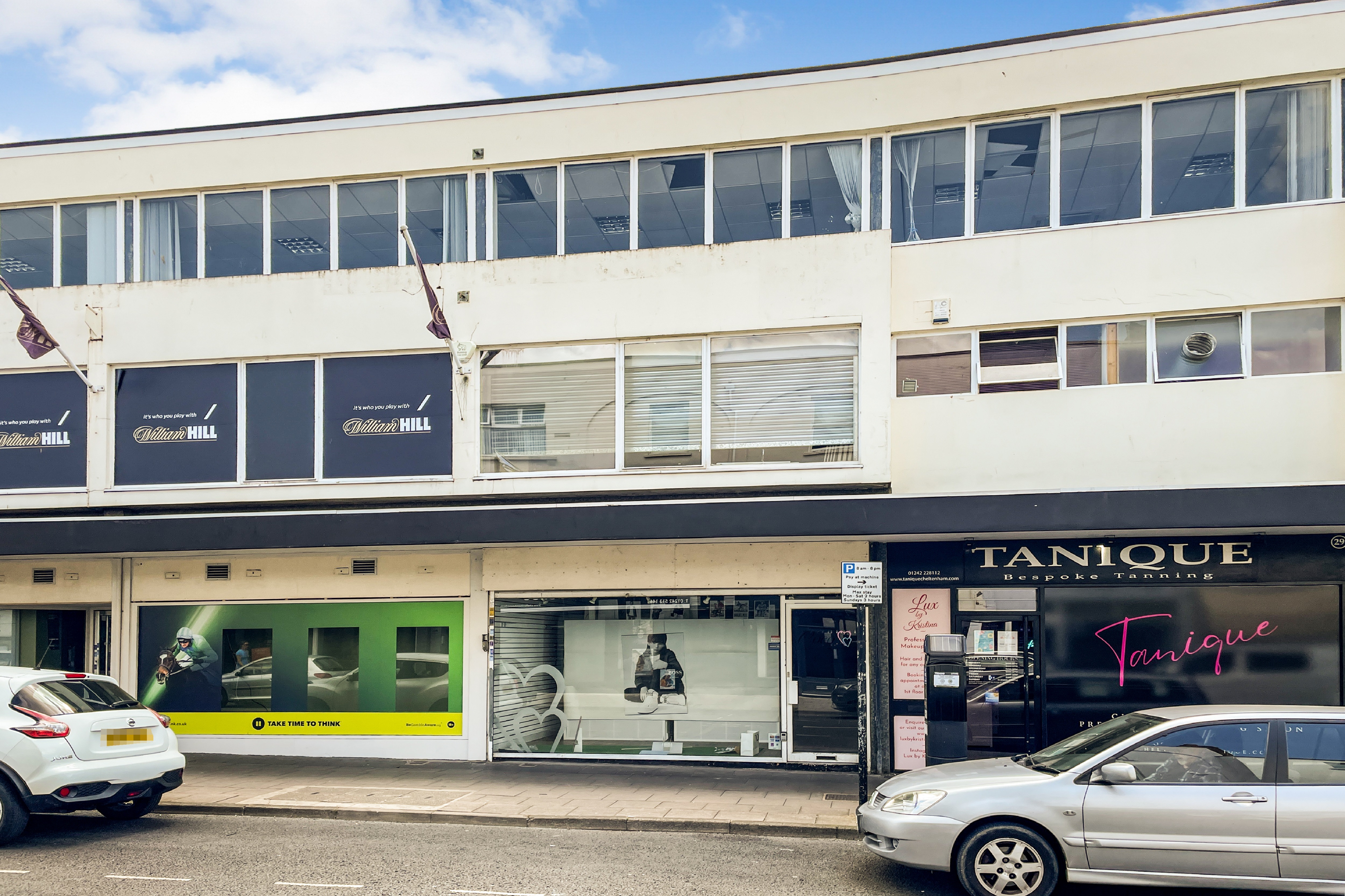 31 Winchcombe House, Winchcombe Street, Cheltenham, Gloucestershire, GL52 2NA