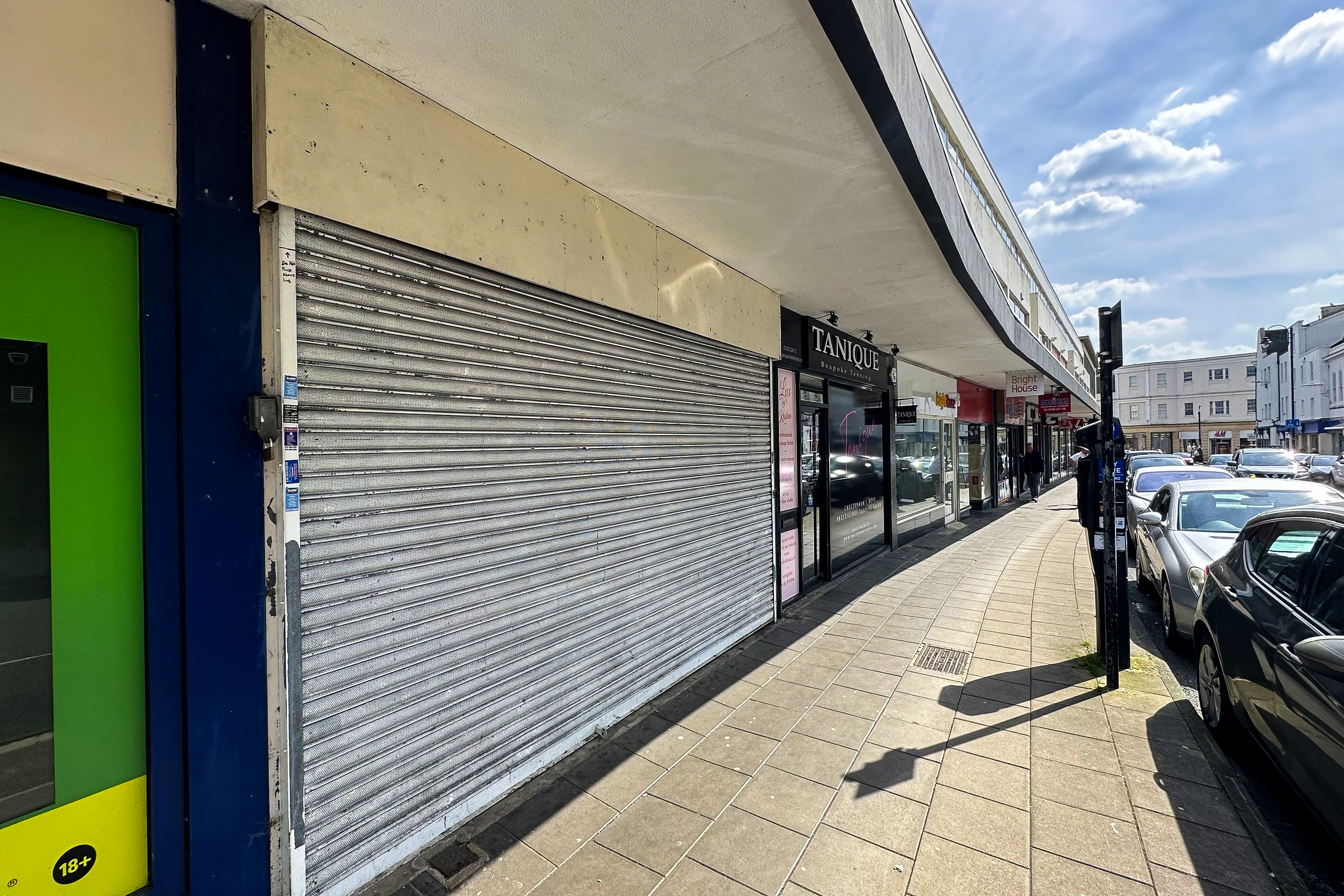 31 Winchcombe House, Winchcombe Street, Cheltenham, Gloucestershire, GL52 2NA