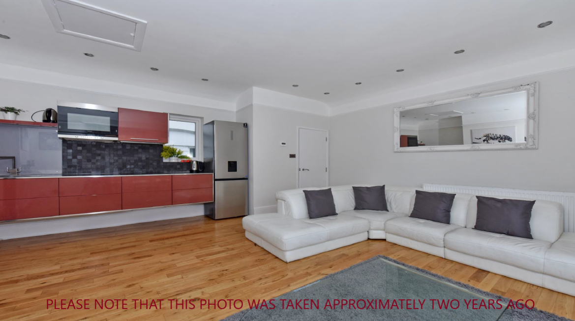 52A St Leonards Avenue, Windsor, Berkshire SL4 1HX