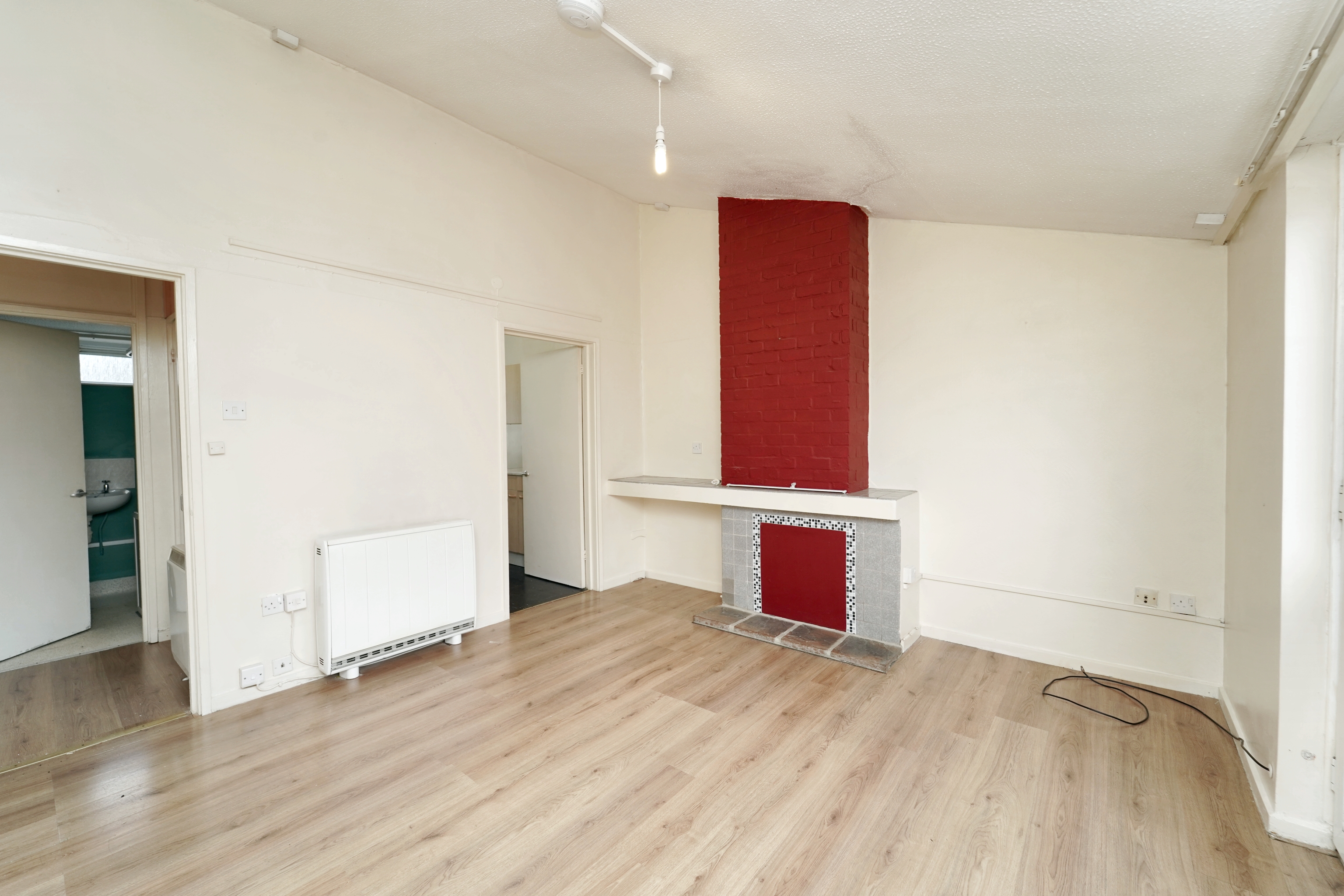 1 Colemans Close, Calne, Wiltshire, SN11 8NJ