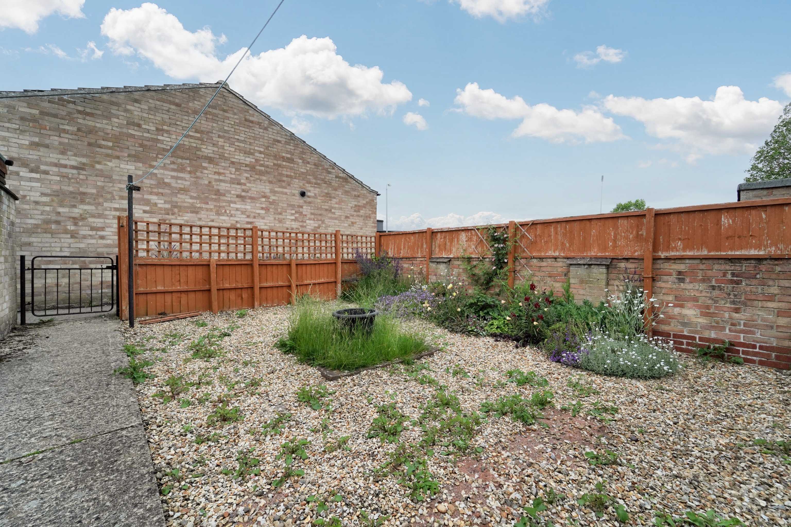 1 Colemans Close, Calne, Wiltshire, SN11 8NJ