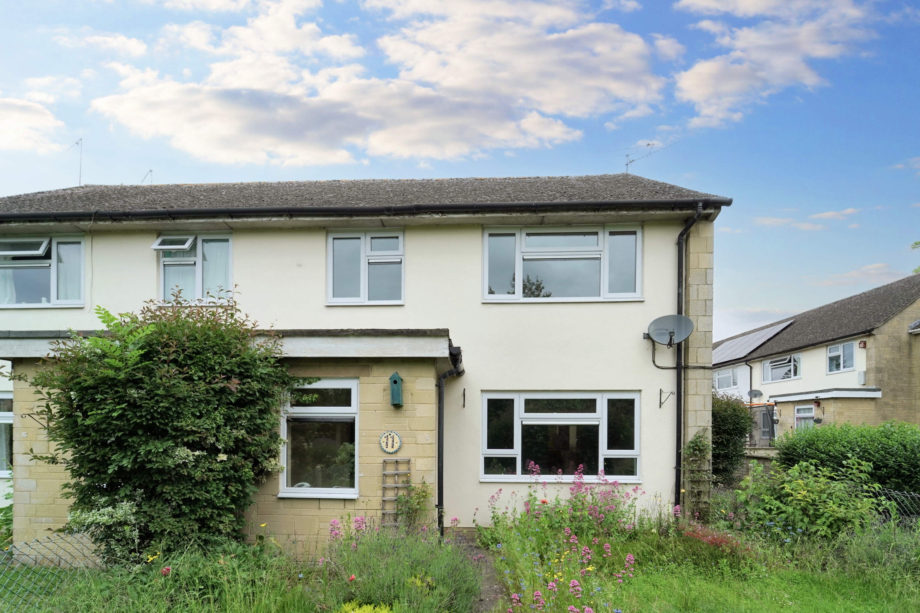 11 Harris Road, Ashton Keynes, Swindon, Wiltshire, SN6 6PQ