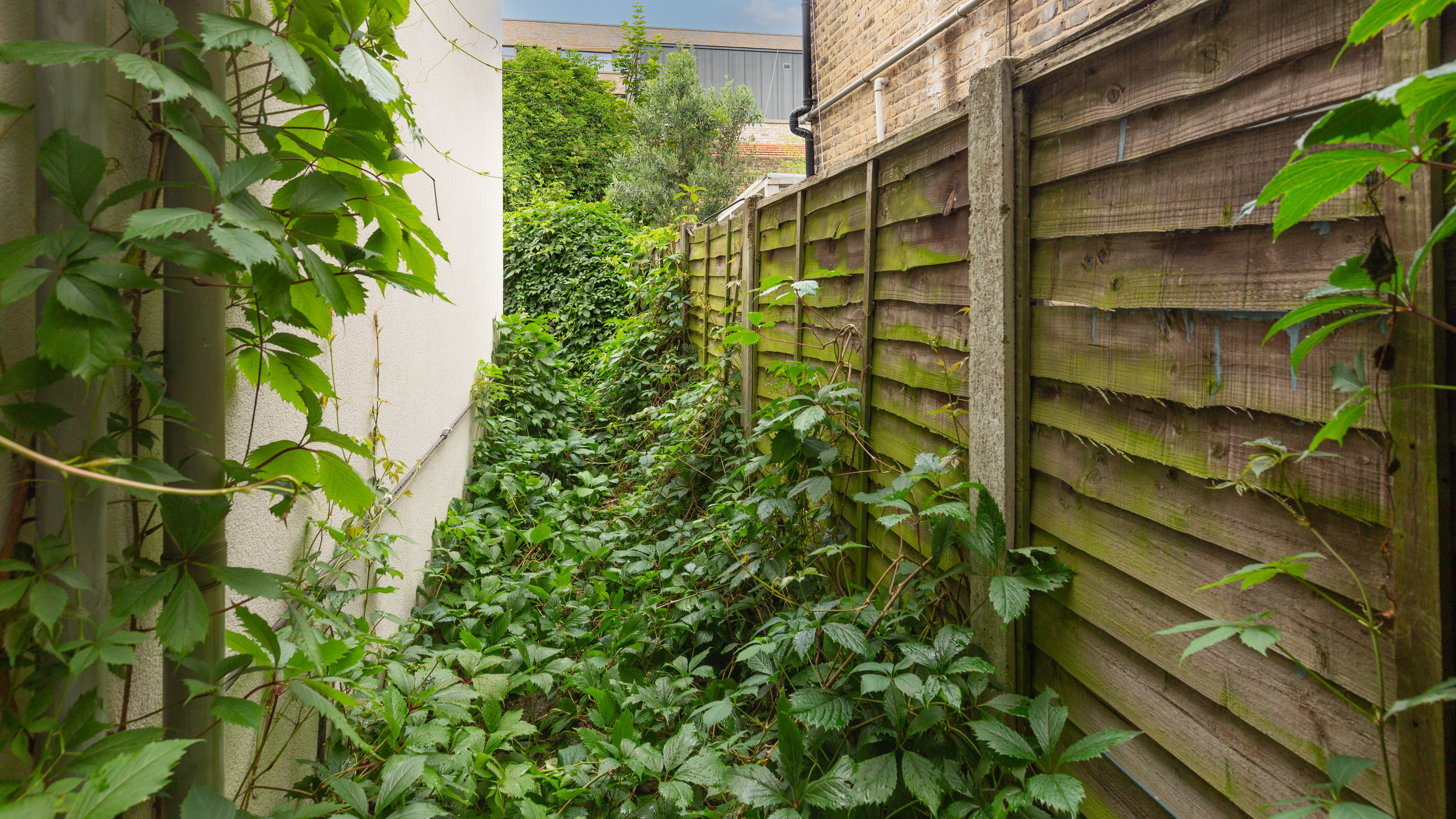 Flat A, 62 Tudor Road, Upton Park, London, E6 1DR