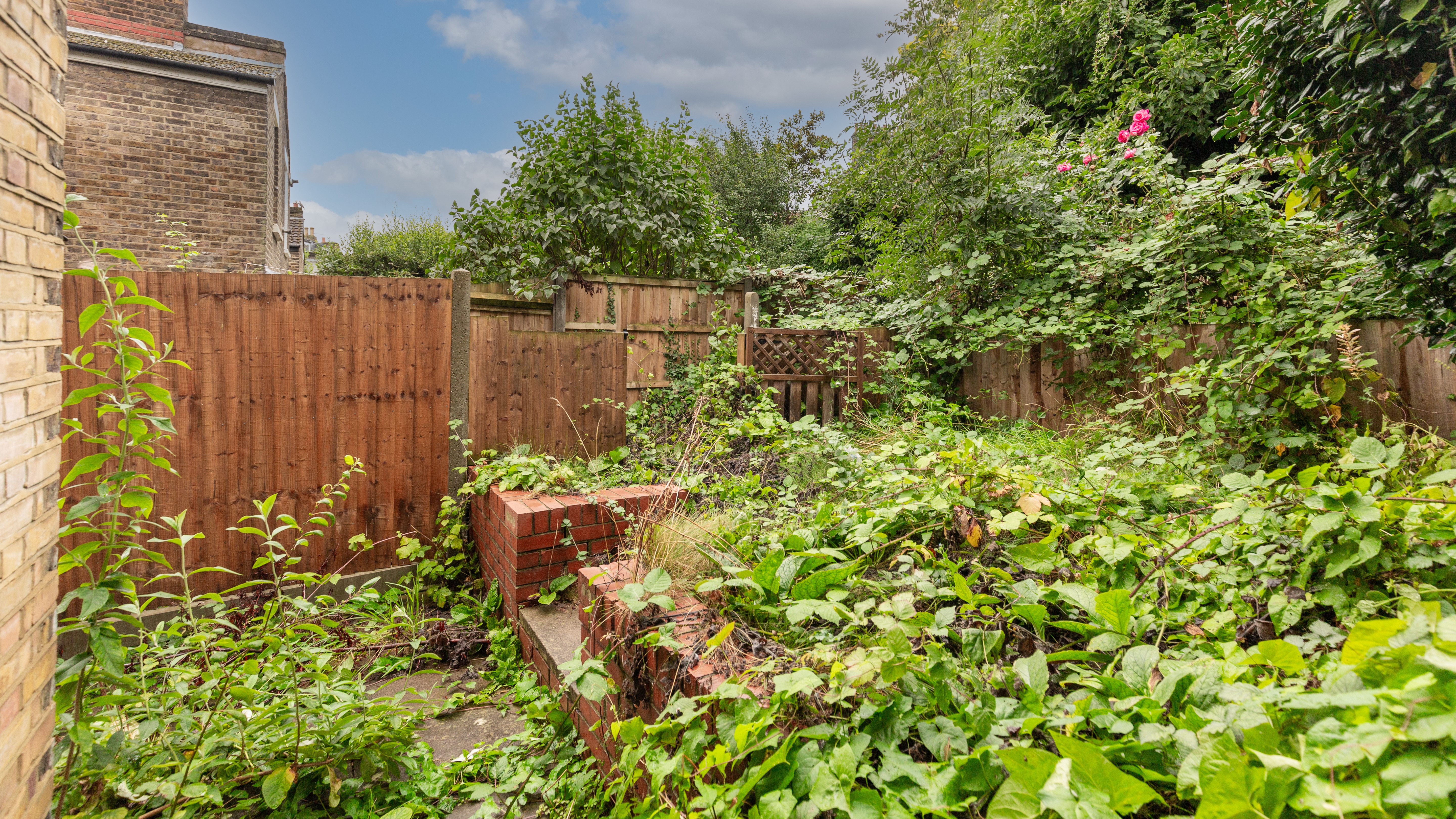 Flat A and B, 98 Embleton Road, Lewisham, London, SE13 7DG