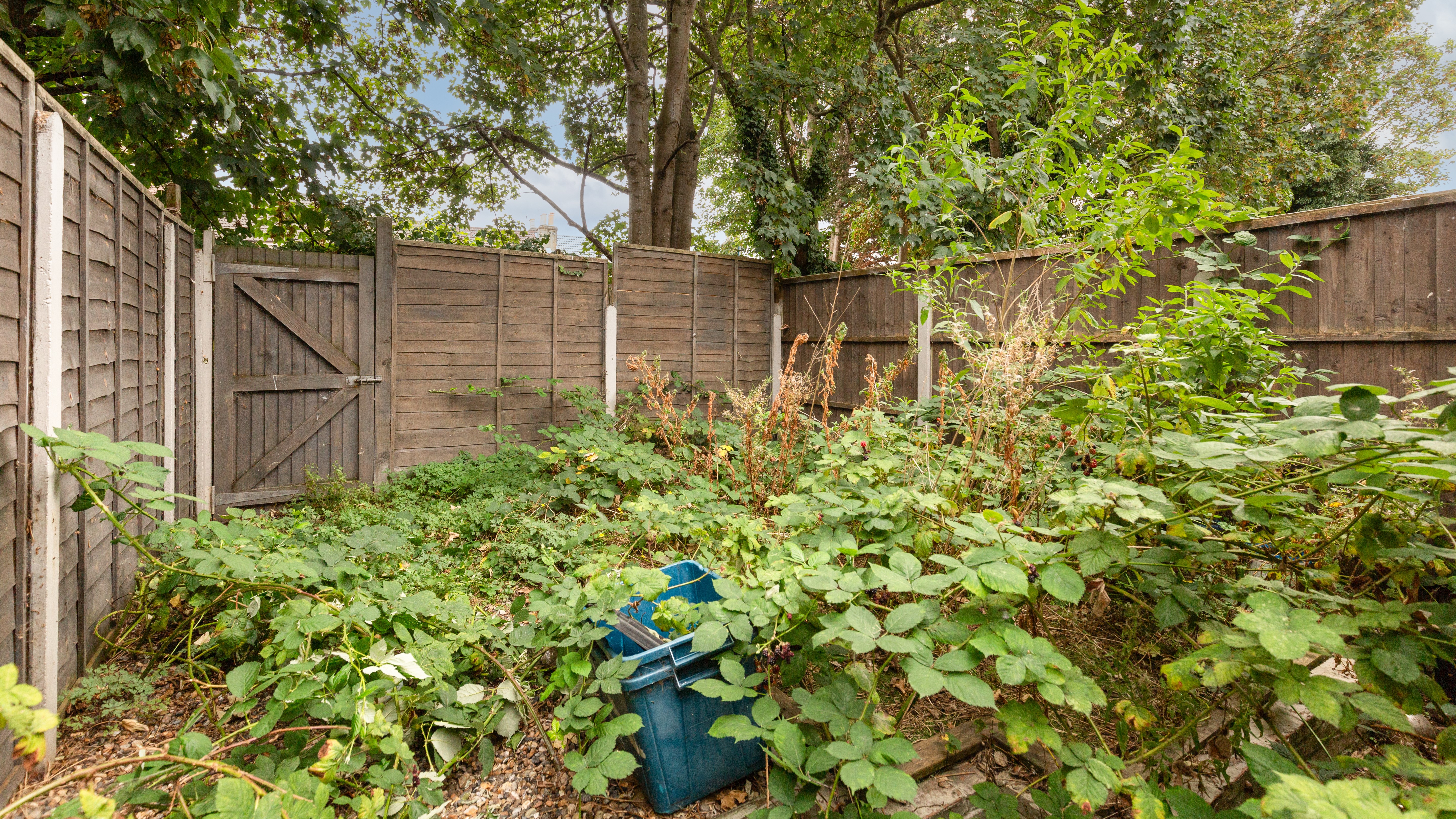 13 Pemdevon Road, Croydon, CR0 3QQ